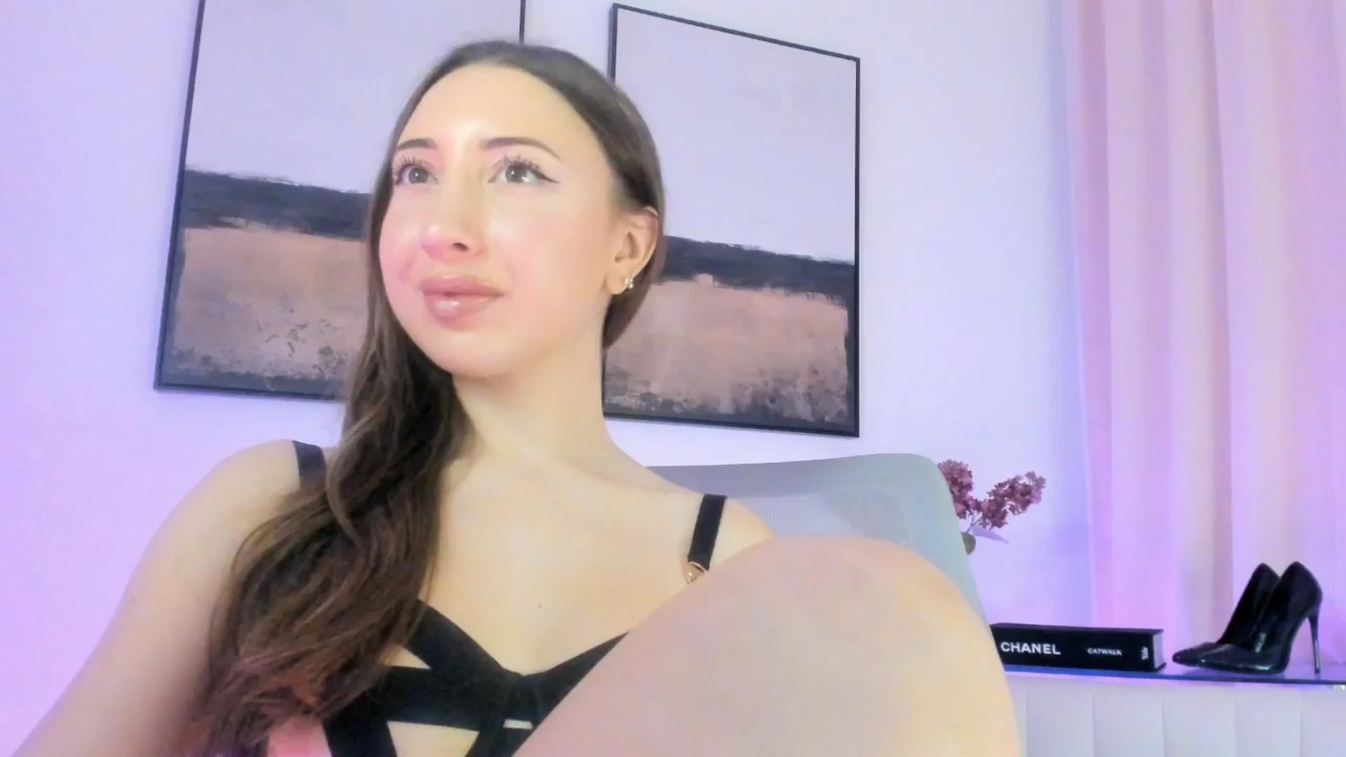 Gallery image thumbnail from goddessccleo's myfreecams stream on, 01/05/2026, 03:20 image 19 of 20