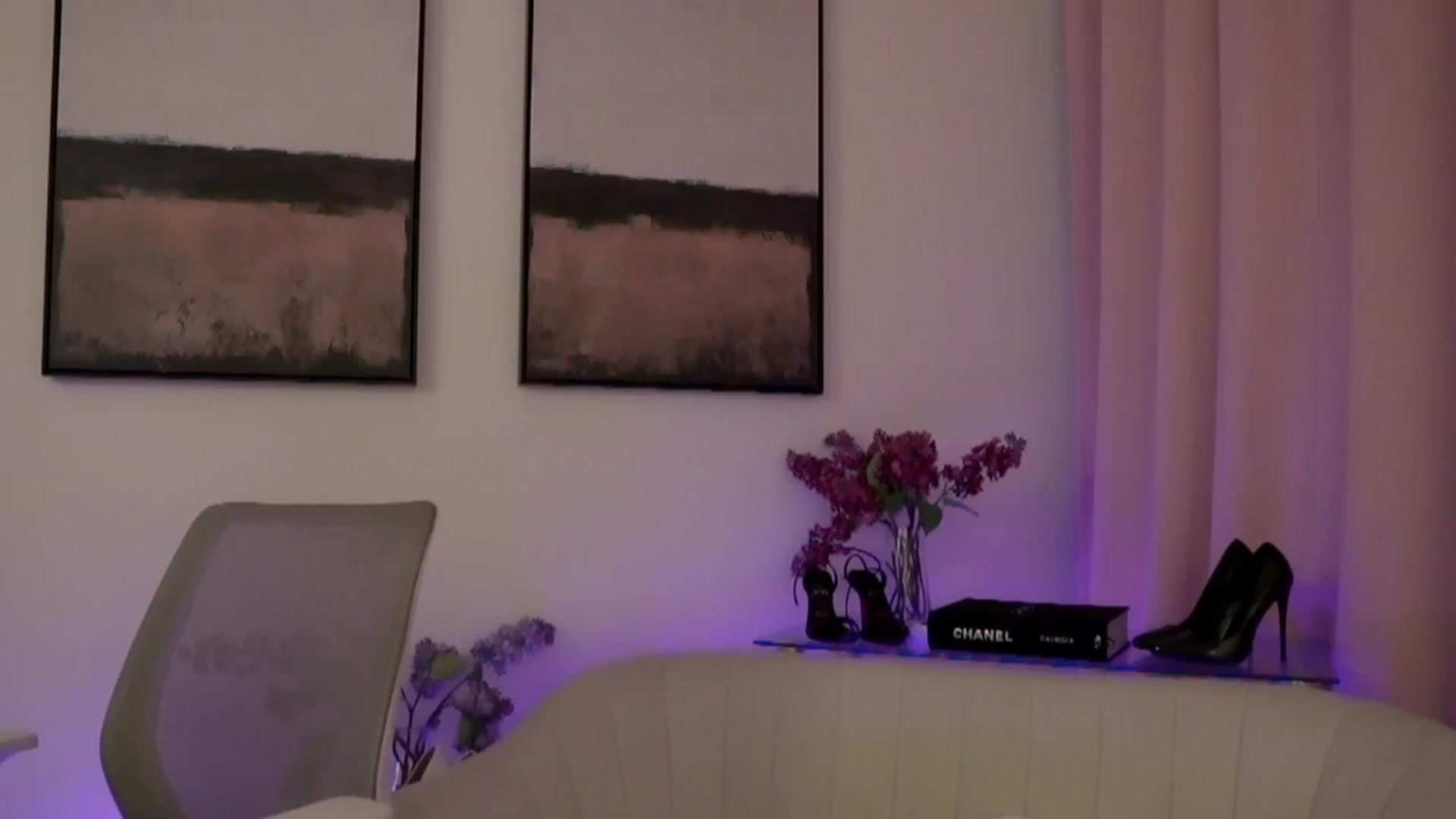 Gallery image thumbnail from goddessccleo's myfreecams stream on, 01/16/2026, 03:52 image 1 of 20