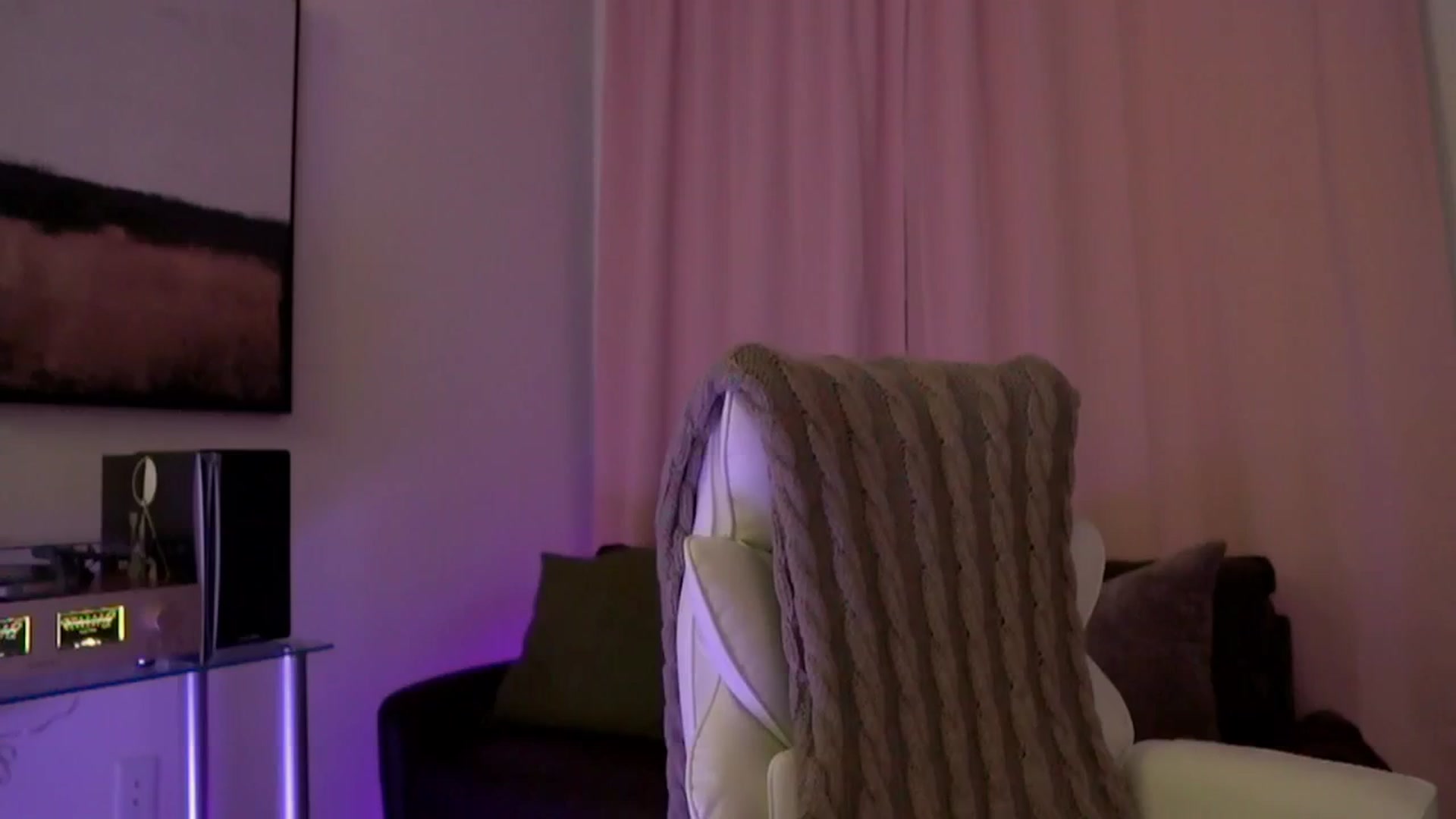 Gallery image thumbnail from goddessccleo's myfreecams stream on, 02/03/2026, 04:03 image 16 of 20