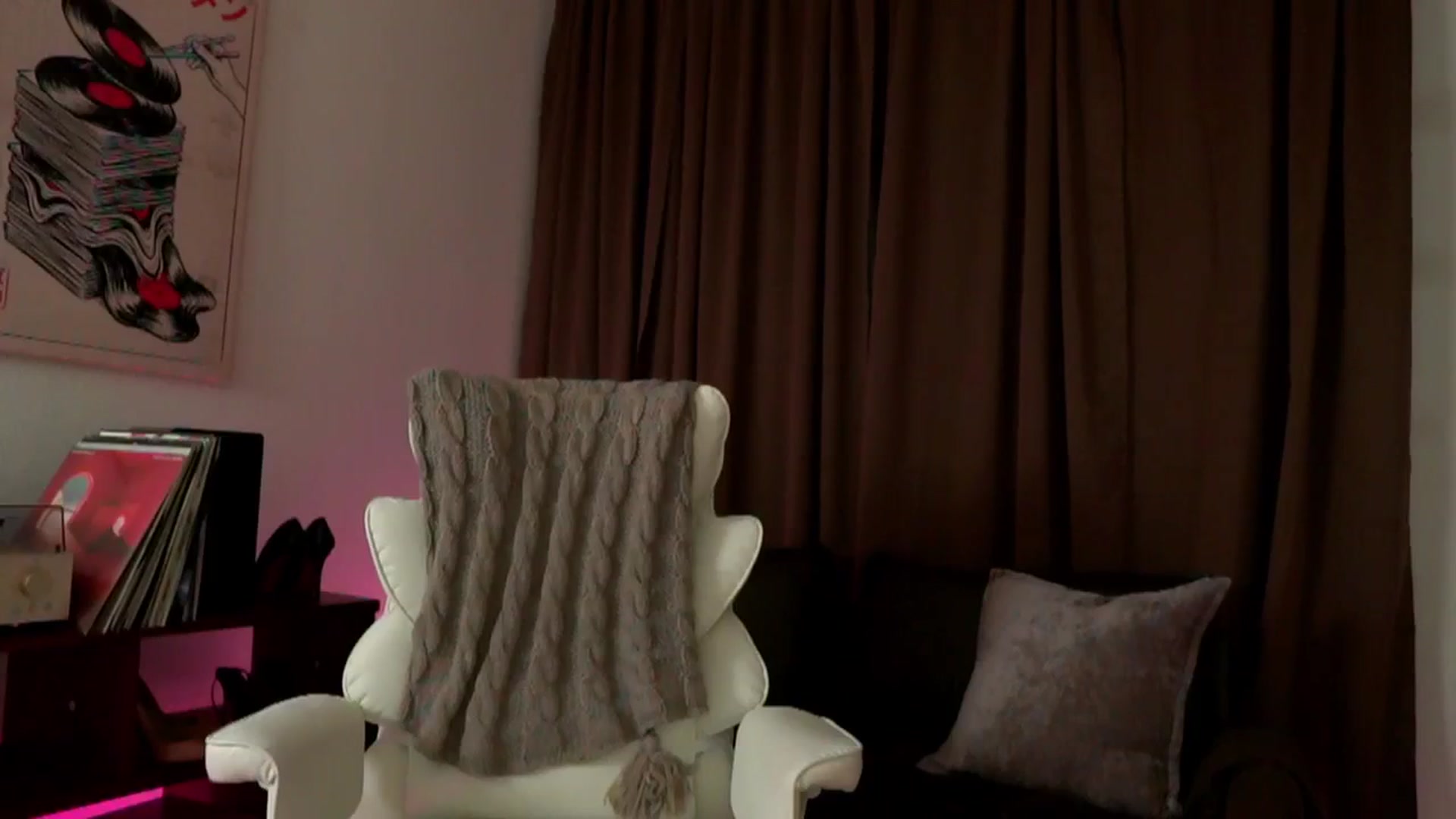 Gallery image thumbnail from goddessccleo's myfreecams stream on, 03/03/2026, 04:27 image 13 of 20