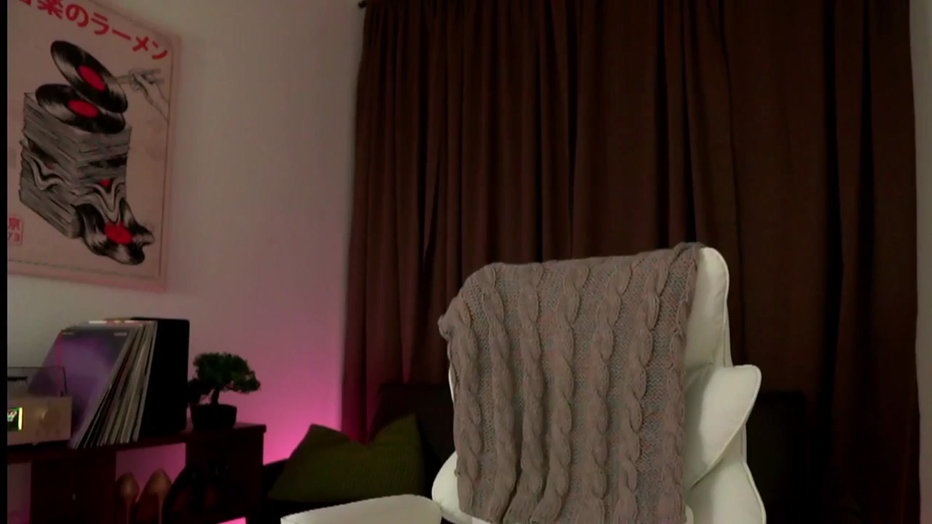 Gallery image thumbnail from goddessccleo's myfreecams stream on, 03/05/2026, 04:09 image 2 of 20