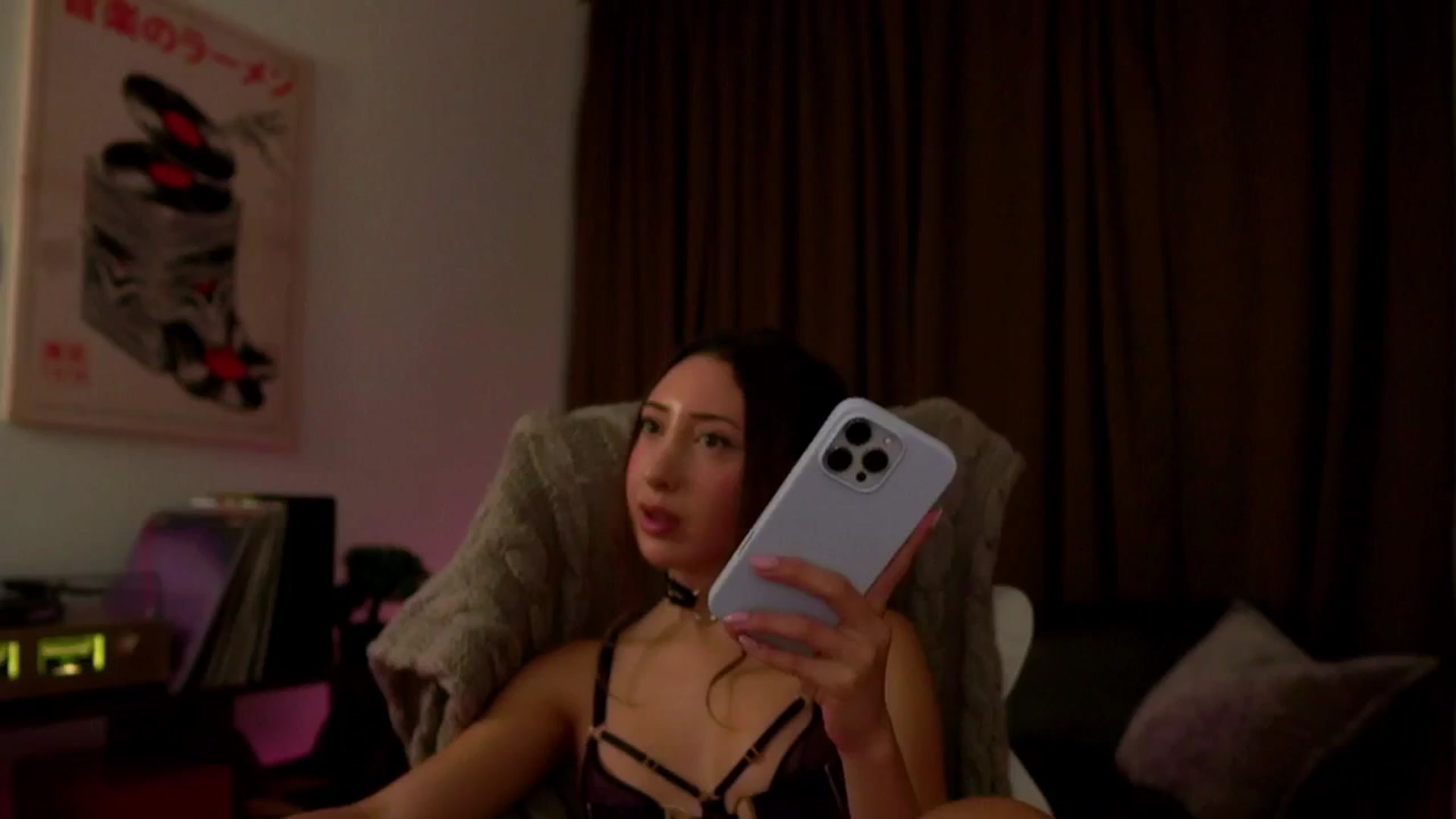 Gallery image thumbnail from goddessccleo's myfreecams stream on, 03/26/2026, 05:46 image 11 of 20