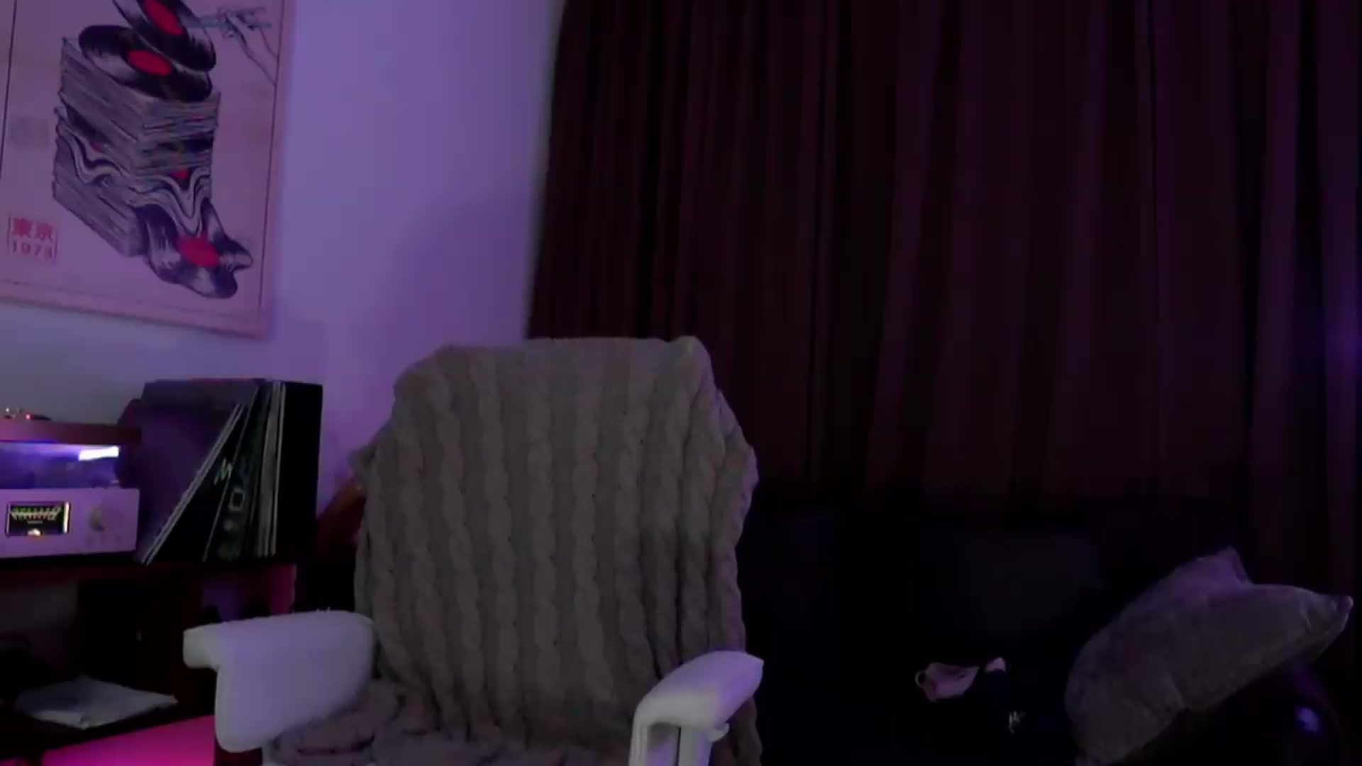 Gallery image thumbnail from goddessccleo's myfreecams stream on, 05/25/2026, 05:03 image 3 of 20