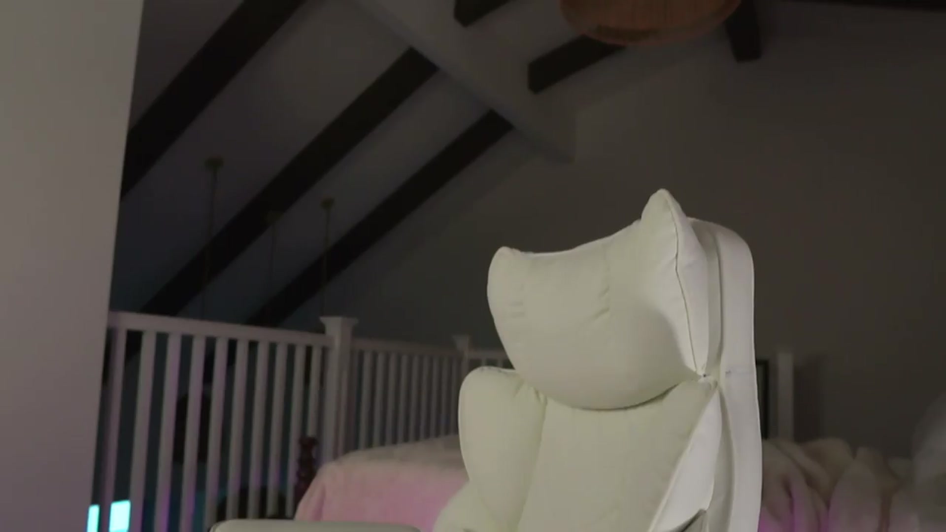 Gallery image thumbnail from goddessccleo's myfreecams stream on, 06/20/2026, 03:27 image 14 of 20