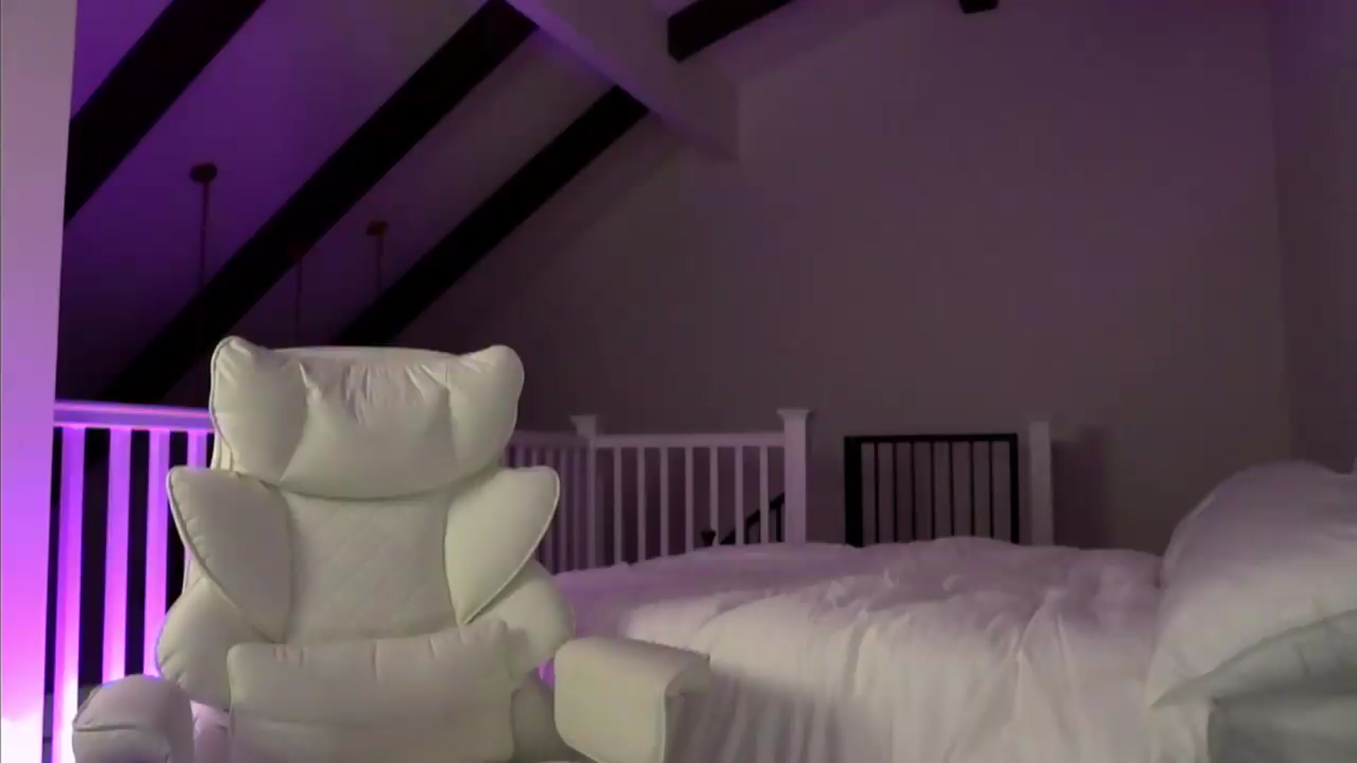 Gallery image thumbnail from goddessccleo's myfreecams stream on, 07/01/2026, 05:01 image 6 of 20