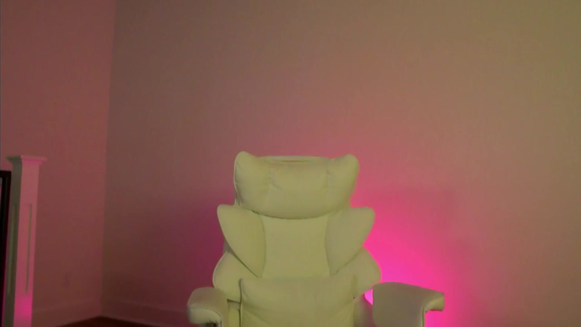 Gallery image thumbnail from goddessccleo's myfreecams stream on, 07/13/2026, 04:10 image 3 of 20