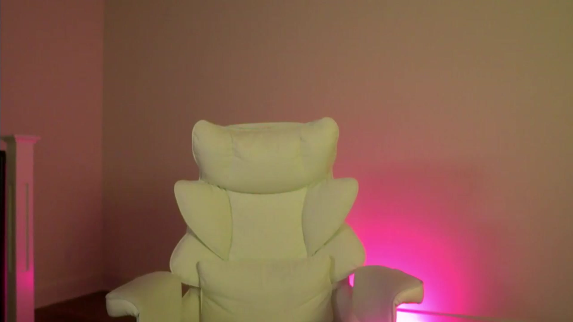 Gallery image thumbnail from goddessccleo's myfreecams stream on, 07/14/2026, 03:56 image 10 of 20