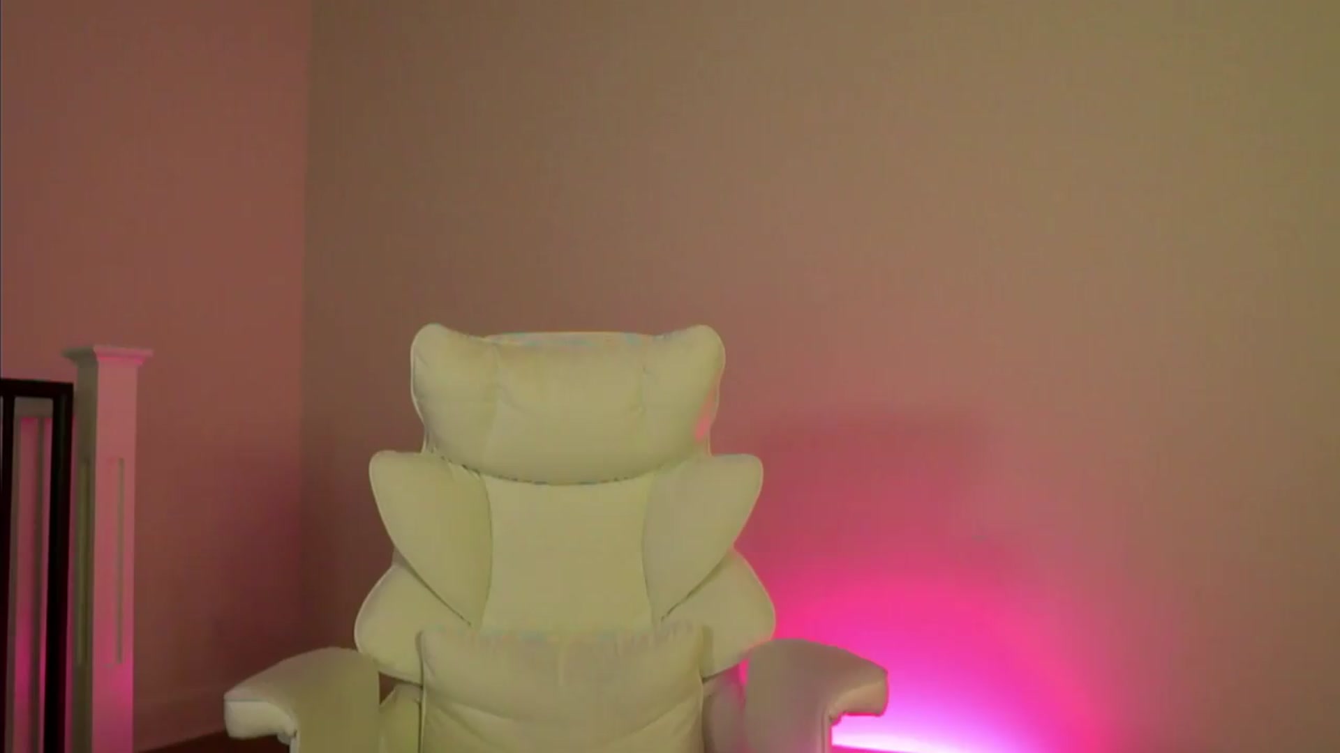Gallery image thumbnail from goddessccleo's myfreecams stream on, 07/24/2026, 04:41 image 1 of 20
