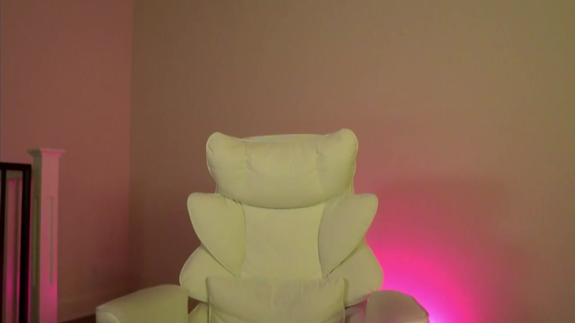 Gallery image thumbnail from goddessccleo's myfreecams stream on, 07/24/2026, 04:41 image 7 of 20