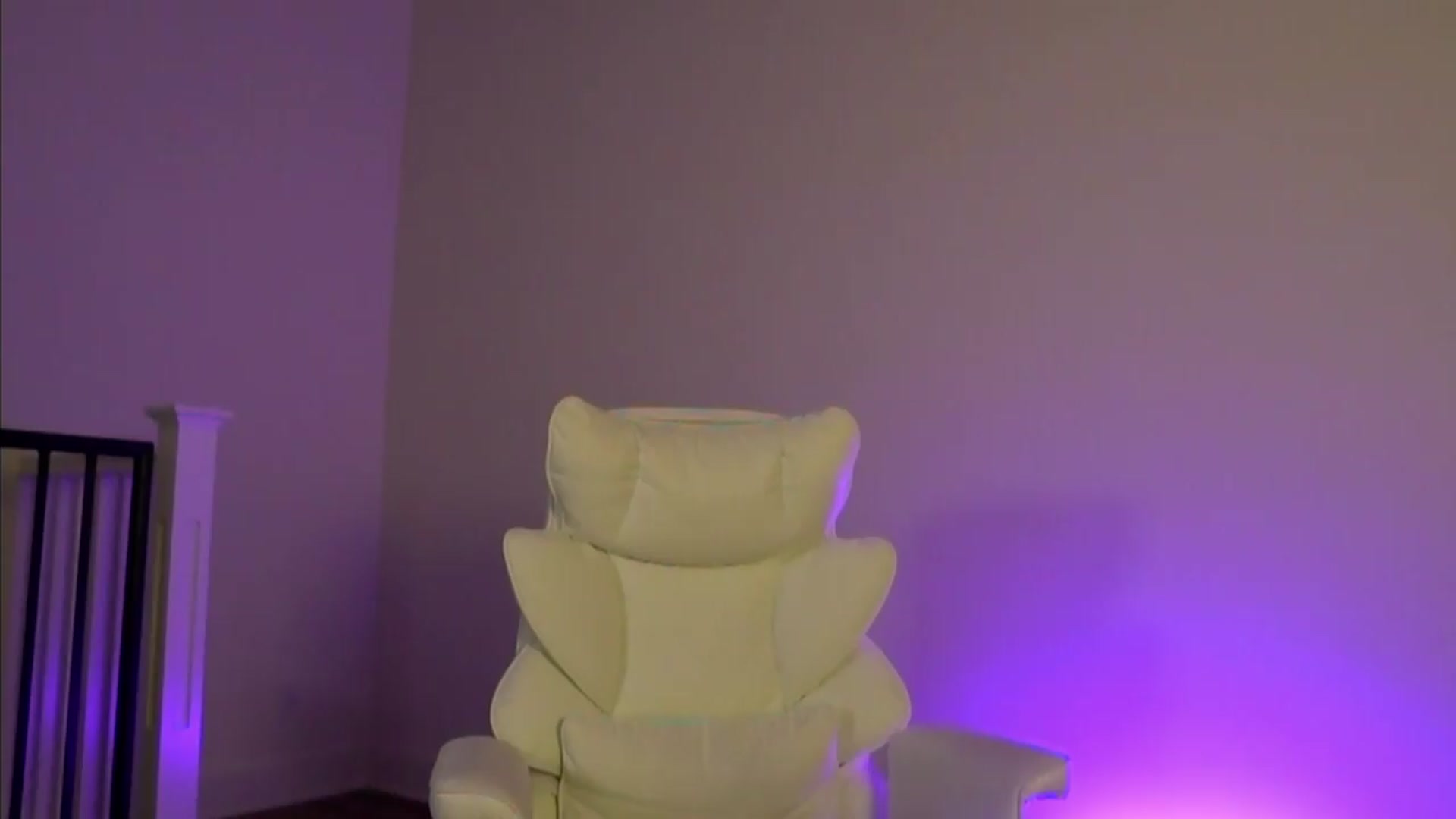 Gallery image thumbnail from goddessccleo's myfreecams stream on, 08/24/2026, 04:59 image 2 of 20