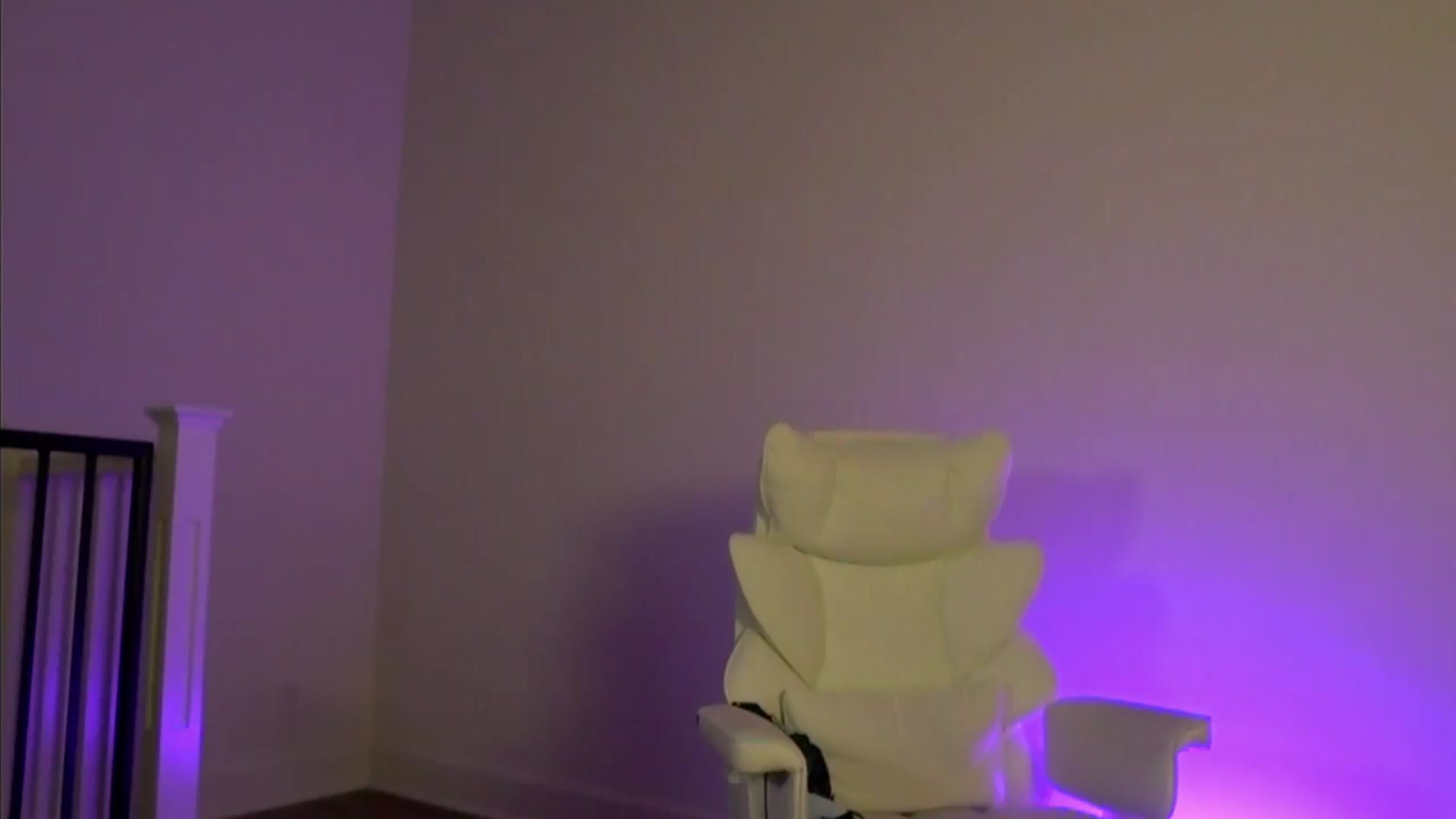 Gallery image thumbnail from goddessccleo's myfreecams stream on, 08/24/2026, 04:59 image 8 of 20