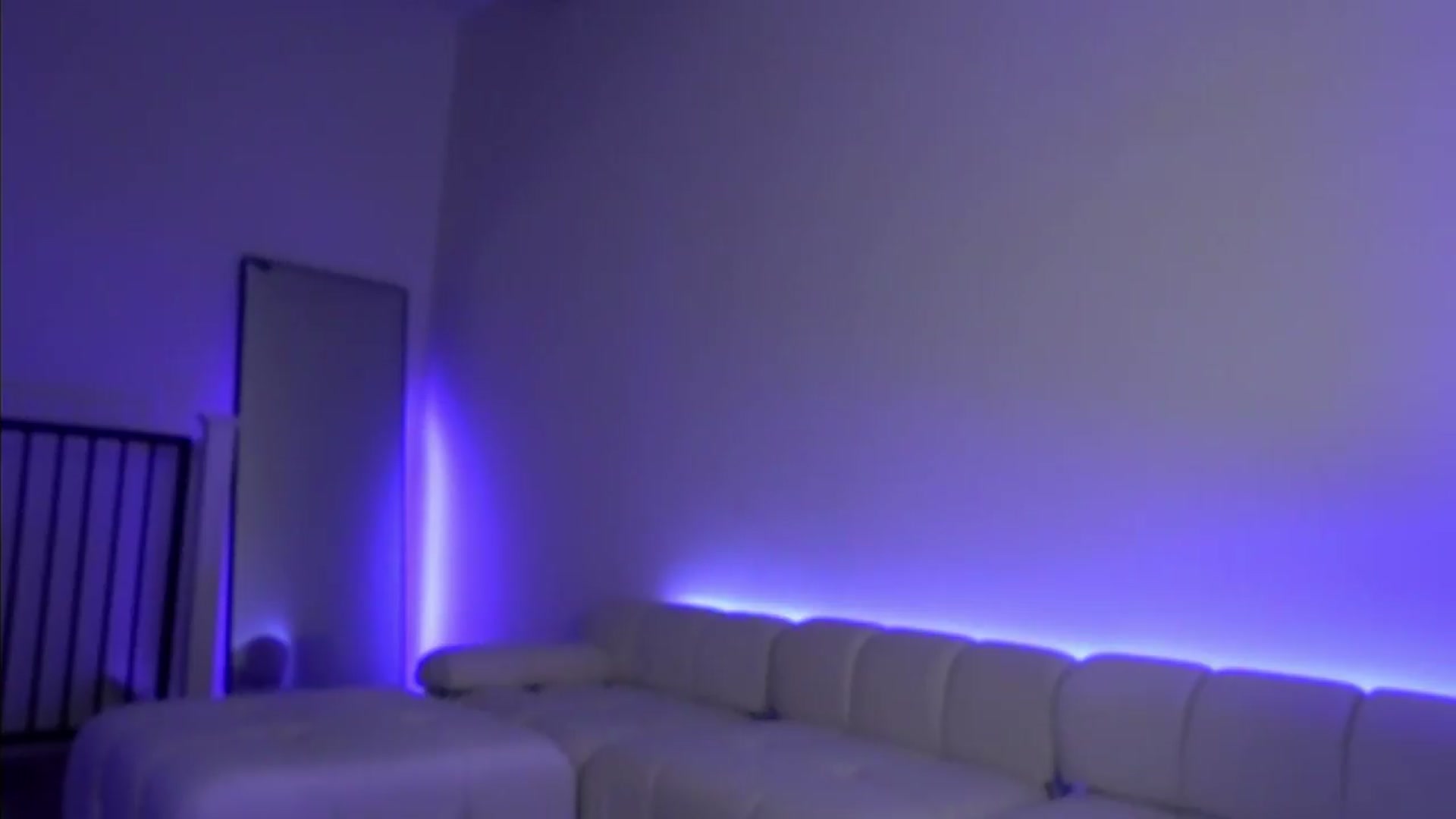 Gallery image thumbnail from goddessccleo's myfreecams stream on, 08/28/2026, 04:08 image 8 of 20