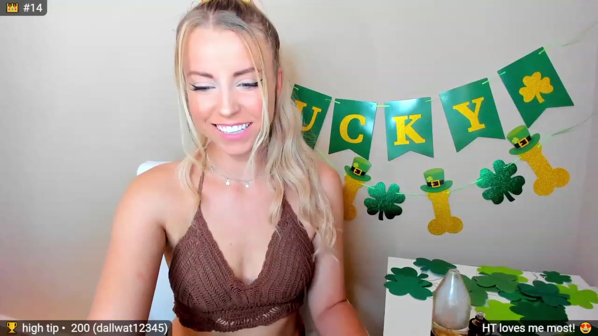 Gallery image thumbnail from goddessjayne's myfreecams stream on, 03/02/2023, 19:16 image 3 of 20