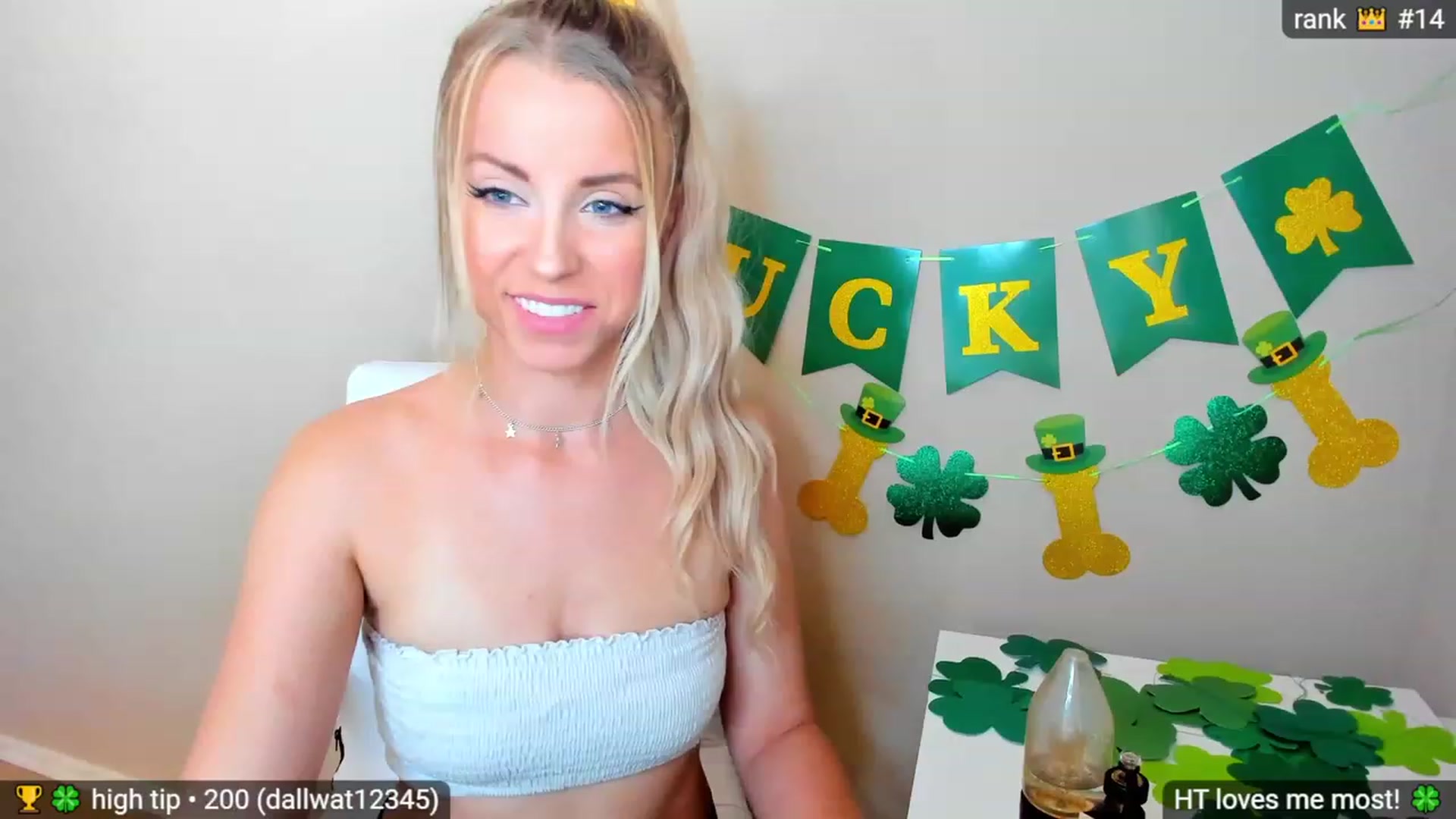 Gallery image thumbnail from goddessjayne's myfreecams stream on, 03/02/2023, 19:16 image 17 of 20