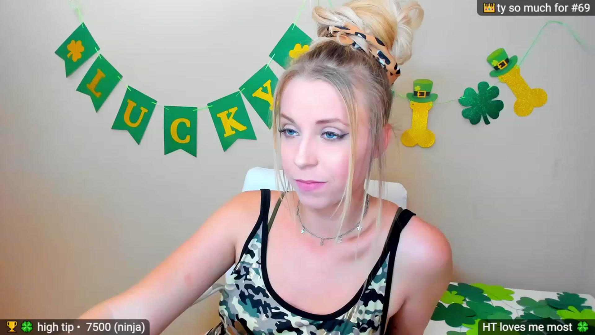 Gallery image thumbnail from goddessjayne's myfreecams stream on, 03/14/2023, 19:34 image 18 of 20
