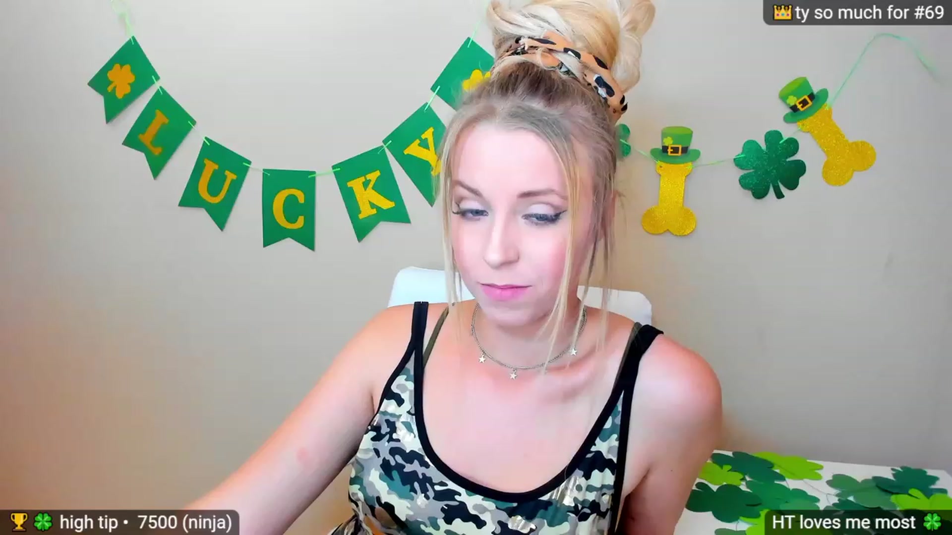 Gallery image thumbnail from goddessjayne's myfreecams stream on, 03/14/2023, 19:34 image 17 of 20