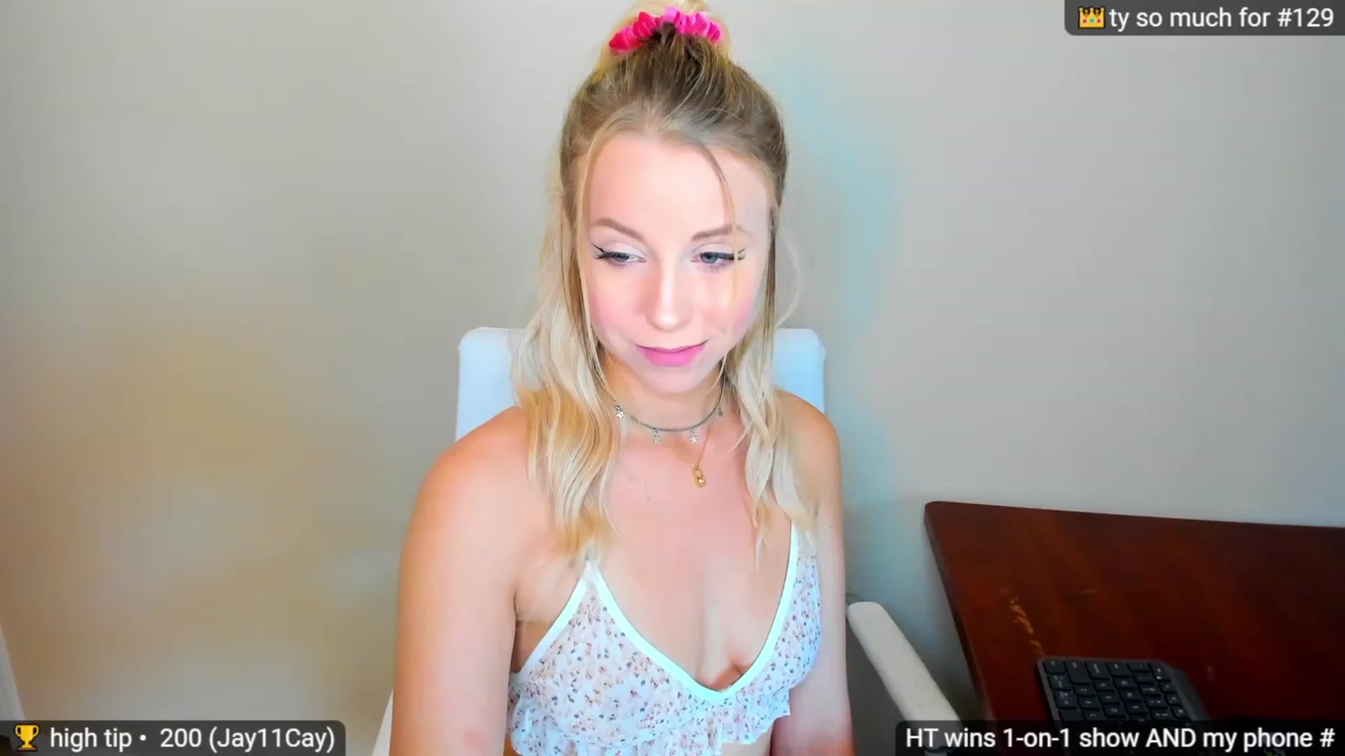 Gallery image thumbnail from goddessjayne's myfreecams stream on, 03/20/2023, 20:39 image 7 of 20