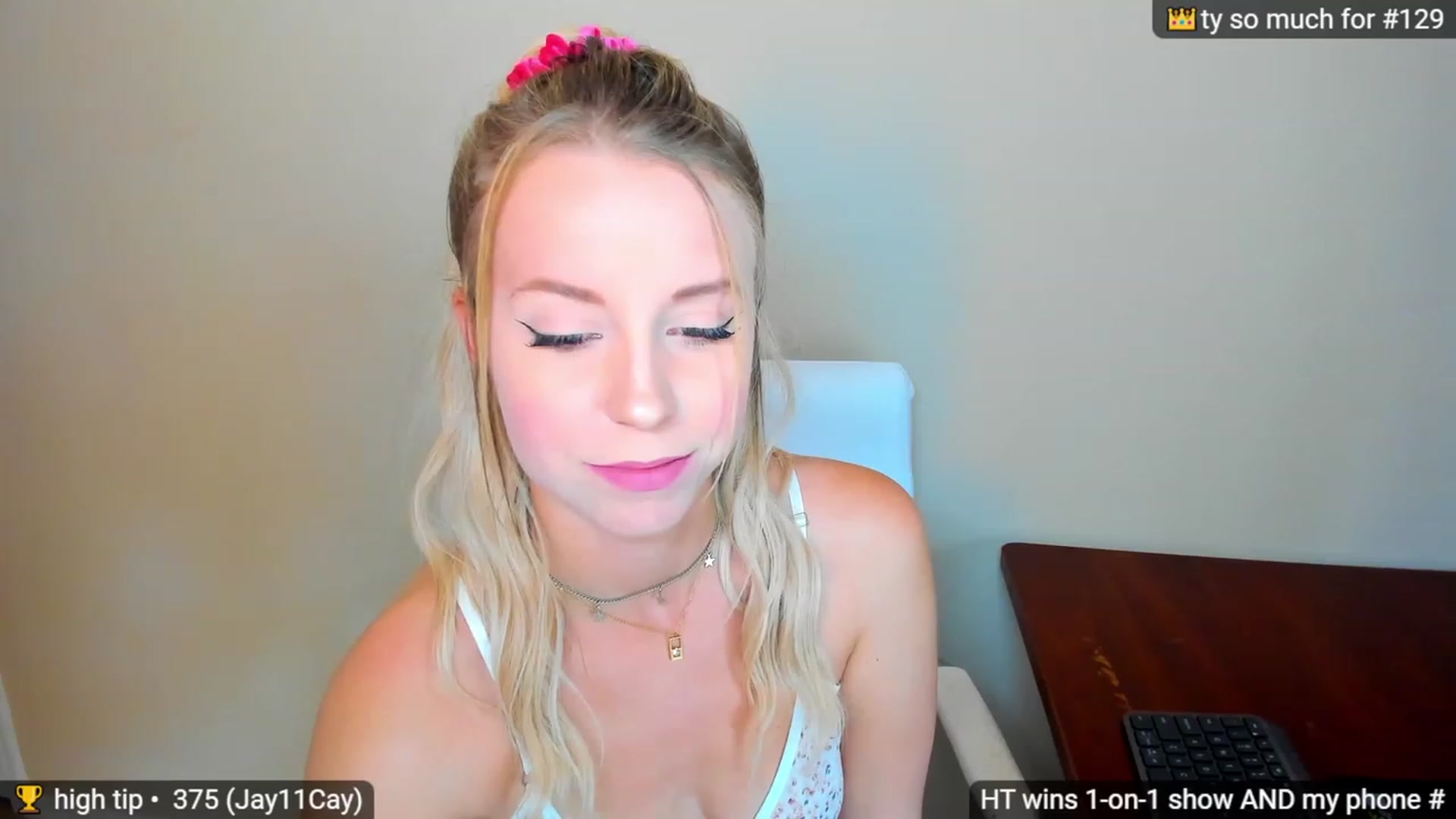 Gallery image thumbnail from goddessjayne's myfreecams stream on, 03/20/2023, 20:39 image 11 of 20