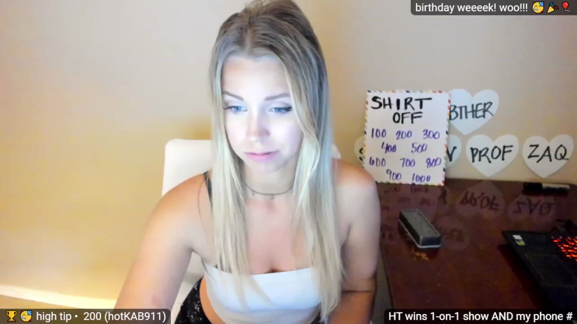Gallery image thumbnail from goddessjayne's myfreecams stream on, 04/04/2023, 01:41 image 14 of 20