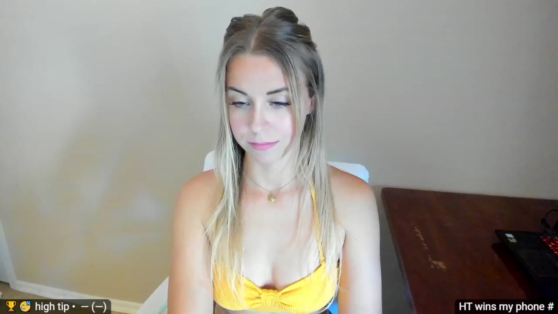 Gallery image thumbnail from goddessjayne's myfreecams stream on, 05/16/2023, 16:53 image 6 of 20