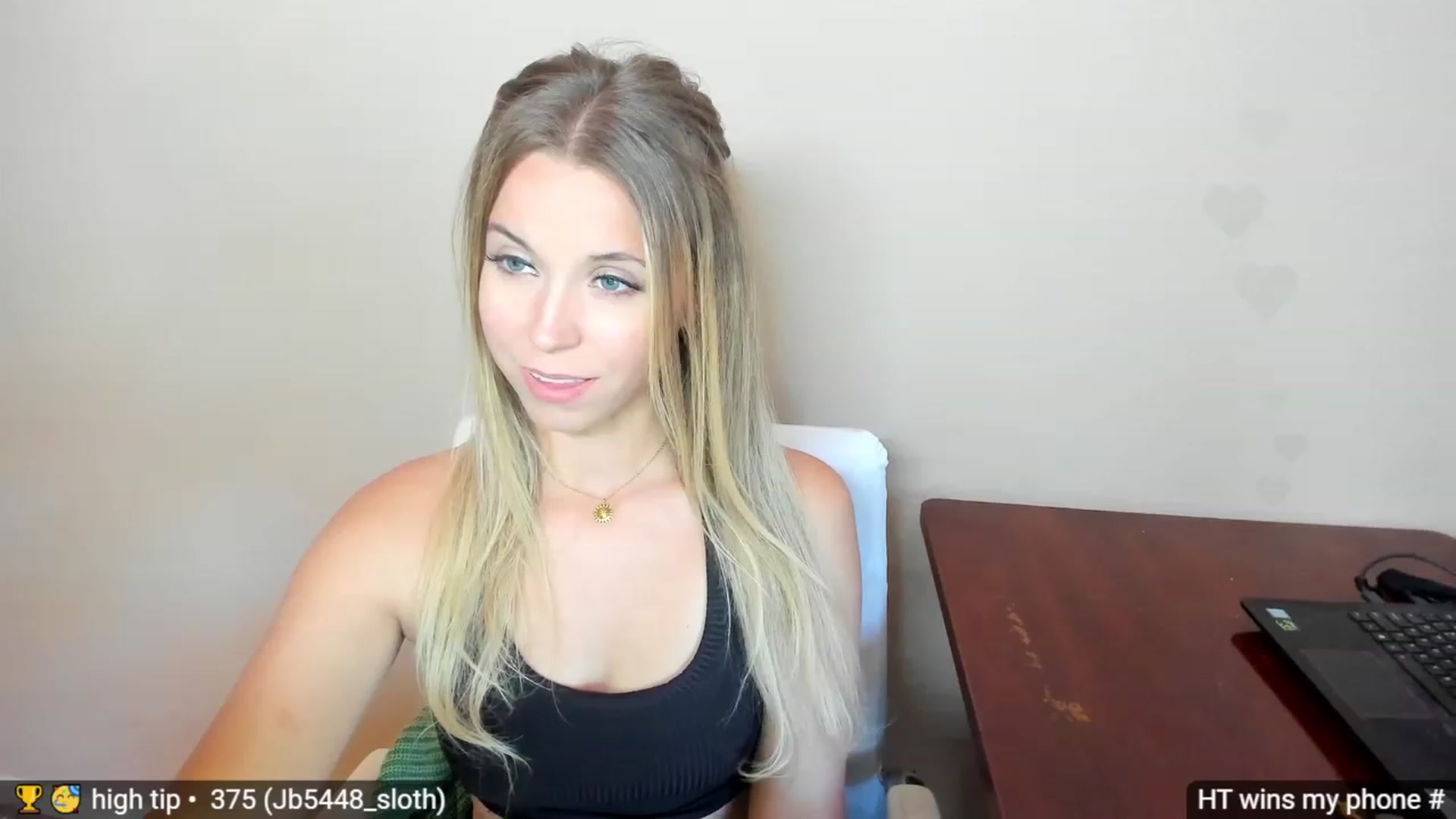 Gallery image thumbnail from goddessjayne's myfreecams stream on, 05/22/2023, 16:05 image 16 of 20