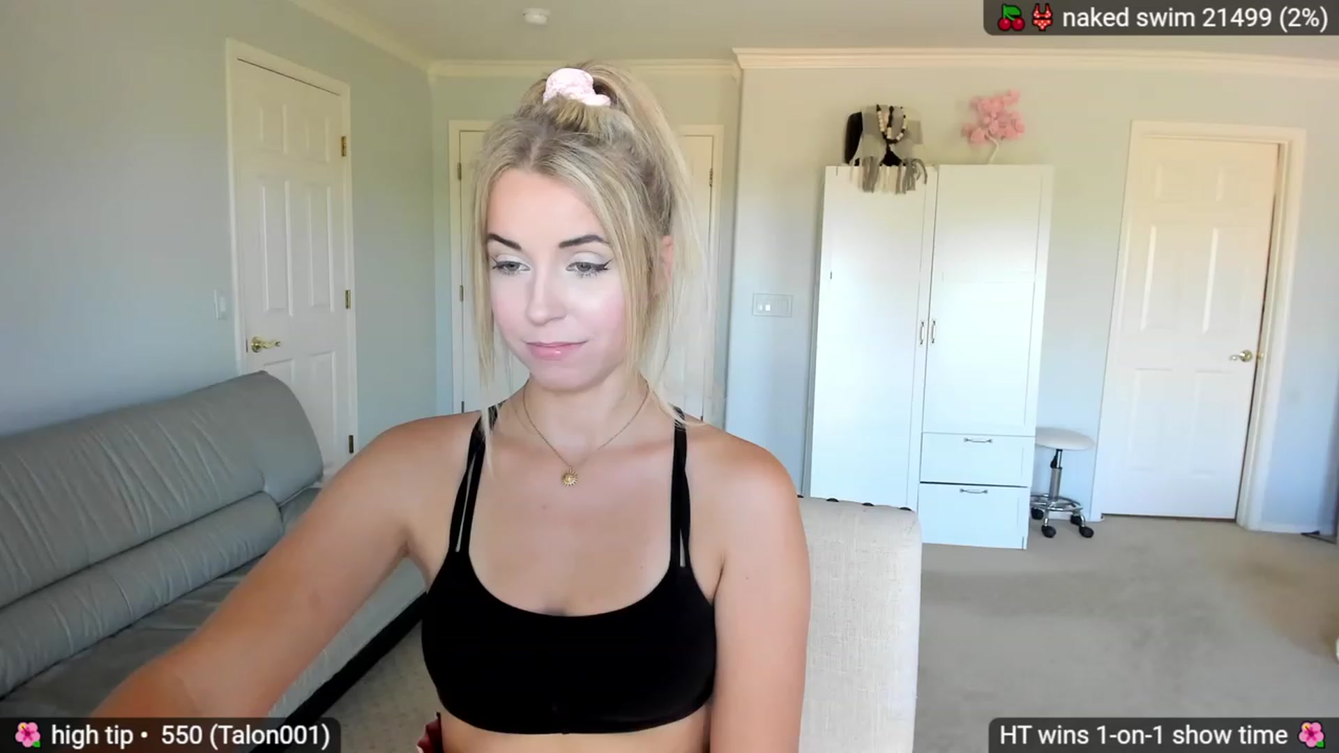 Gallery image thumbnail from goddessjayne's myfreecams stream on, 08/16/2023, 18:17 image 6 of 20
