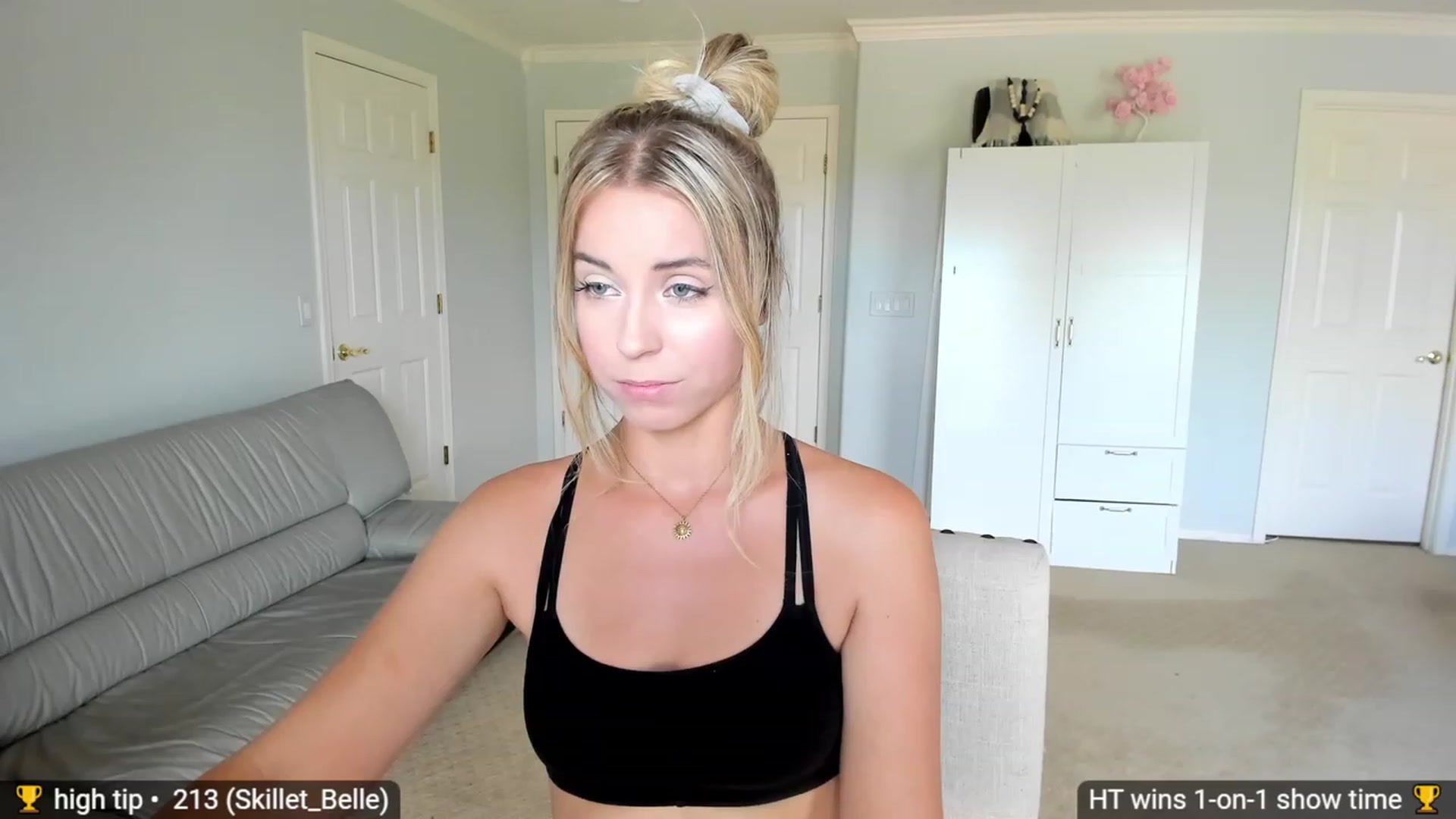Gallery image thumbnail from goddessjayne's myfreecams stream on, 09/11/2023, 18:41 image 4 of 20