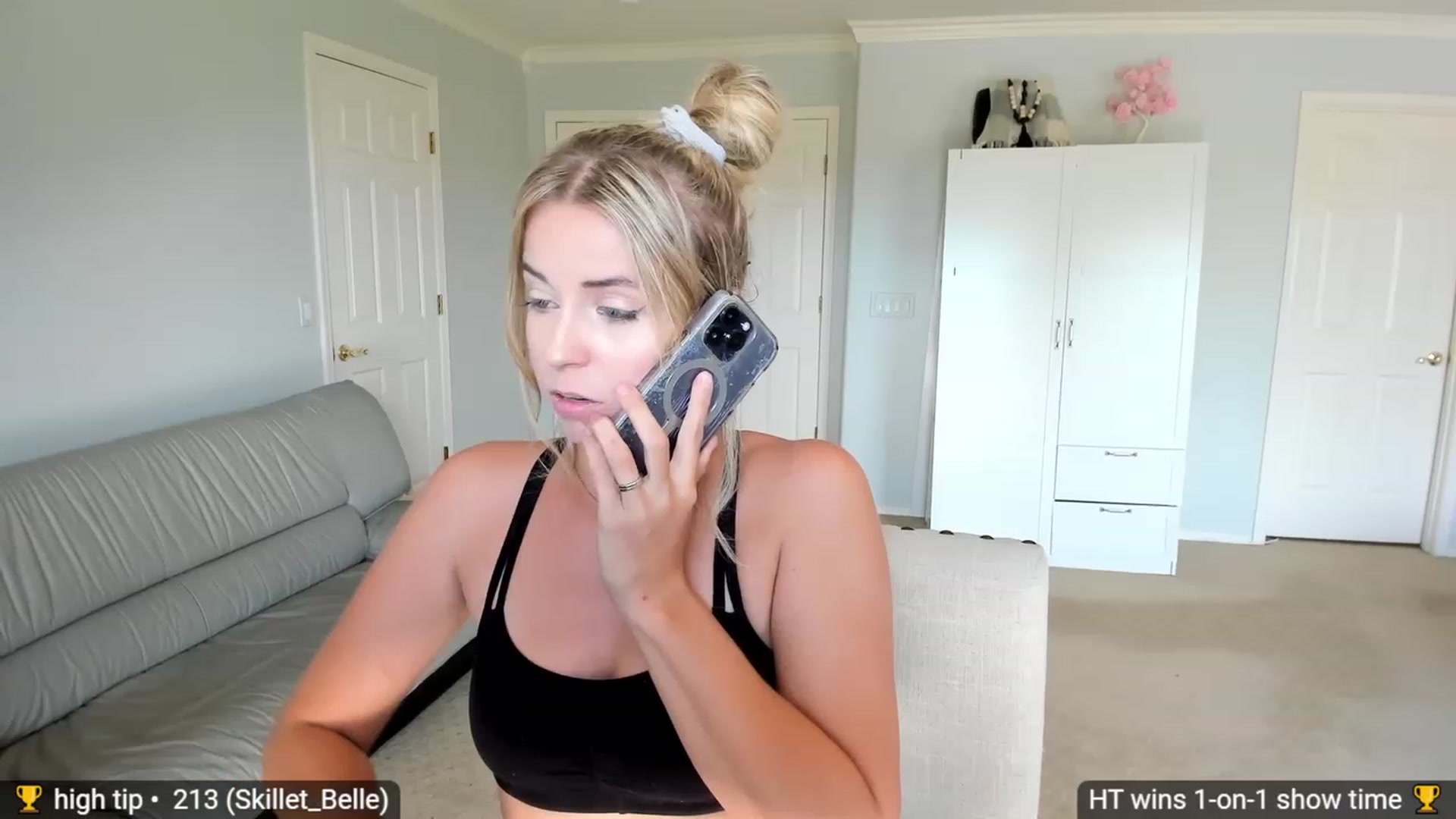 Gallery image thumbnail from goddessjayne's myfreecams stream on, 09/11/2023, 18:41 image 18 of 20