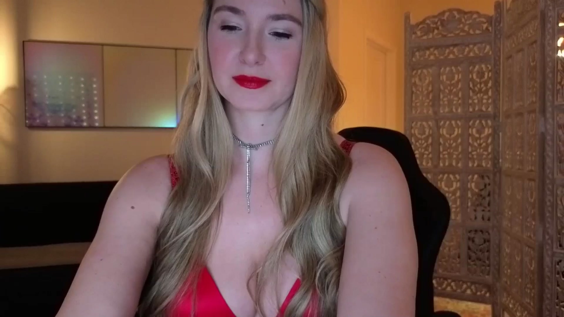 Gallery image thumbnail from goddessjinna's myfreecams stream on, 12/04/2025, 05:58 image 14 of 20
