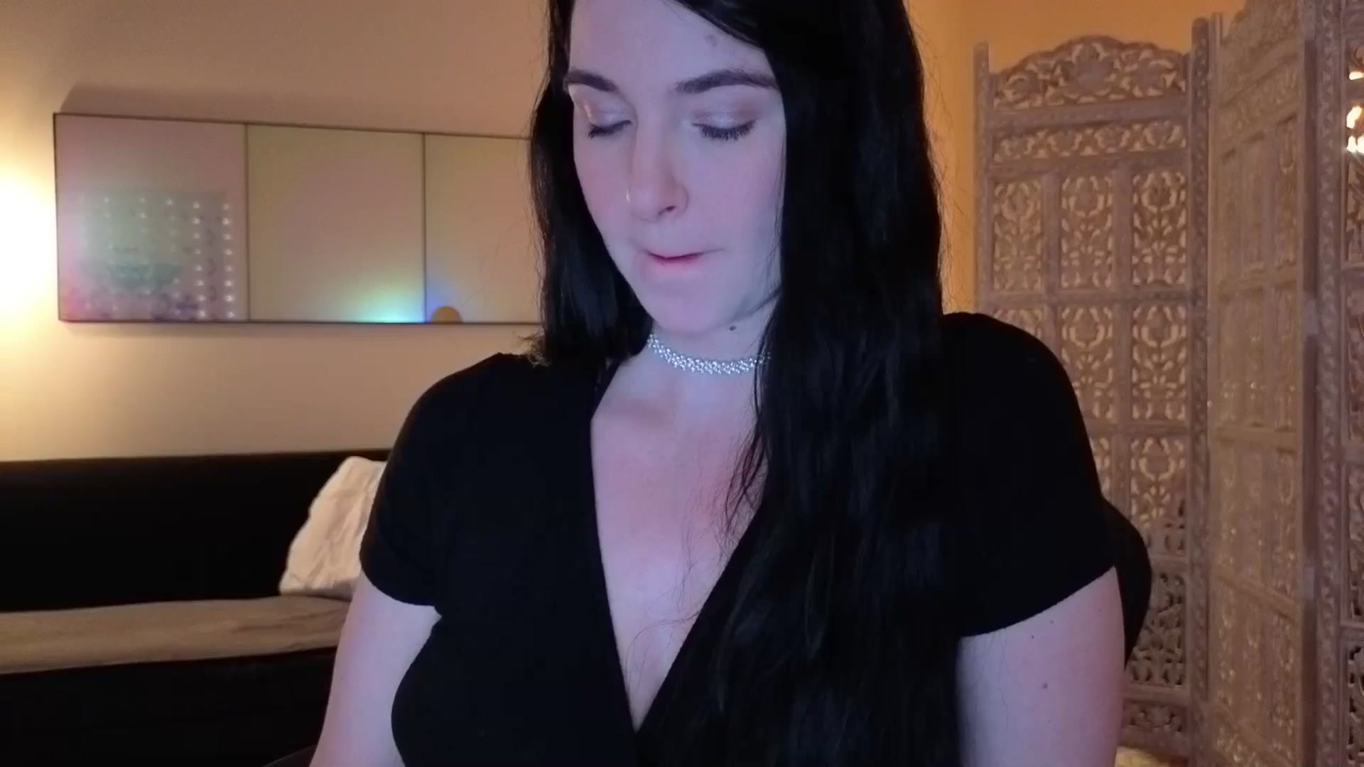 Gallery image thumbnail from goddessjinna's myfreecams stream on, 01/15/2026, 04:46 image 9 of 20