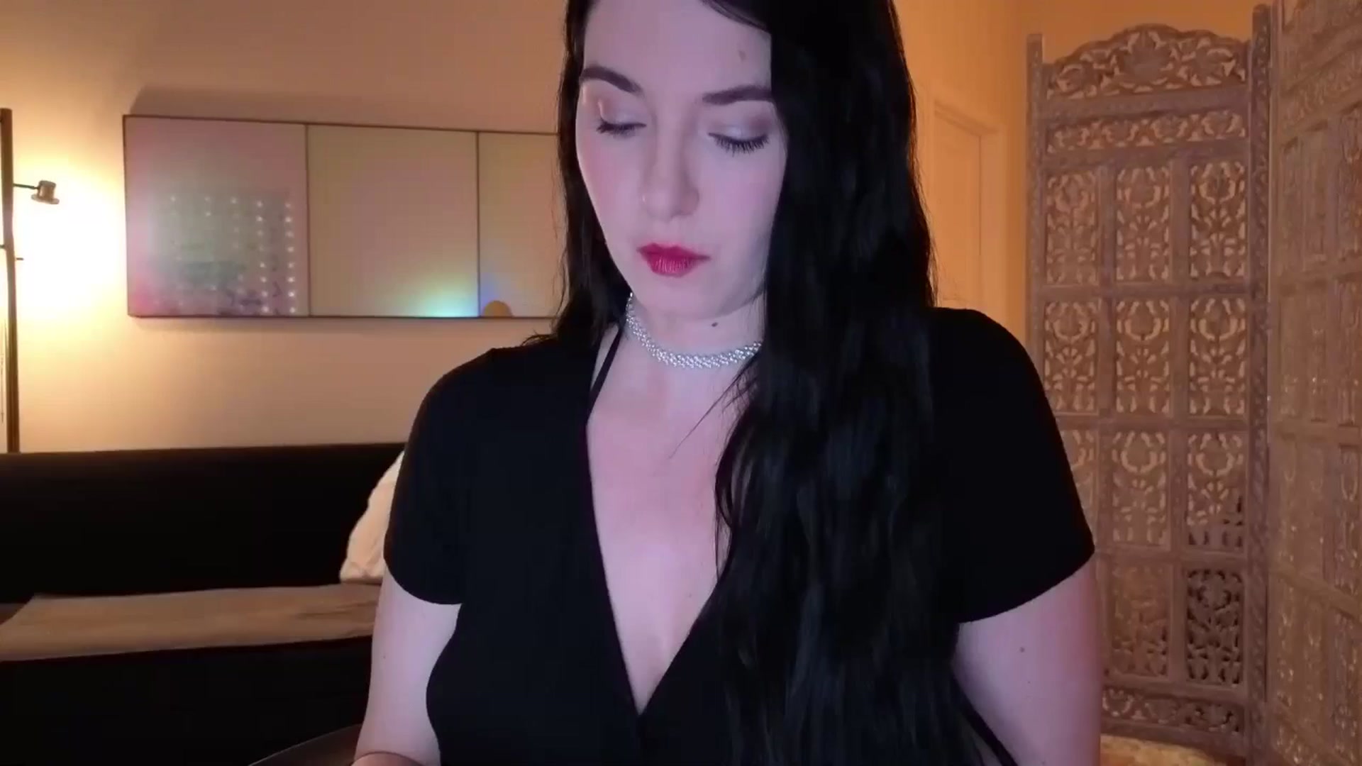Gallery image thumbnail from goddessjinna's myfreecams stream on, 01/15/2026, 04:46 image 1 of 20
