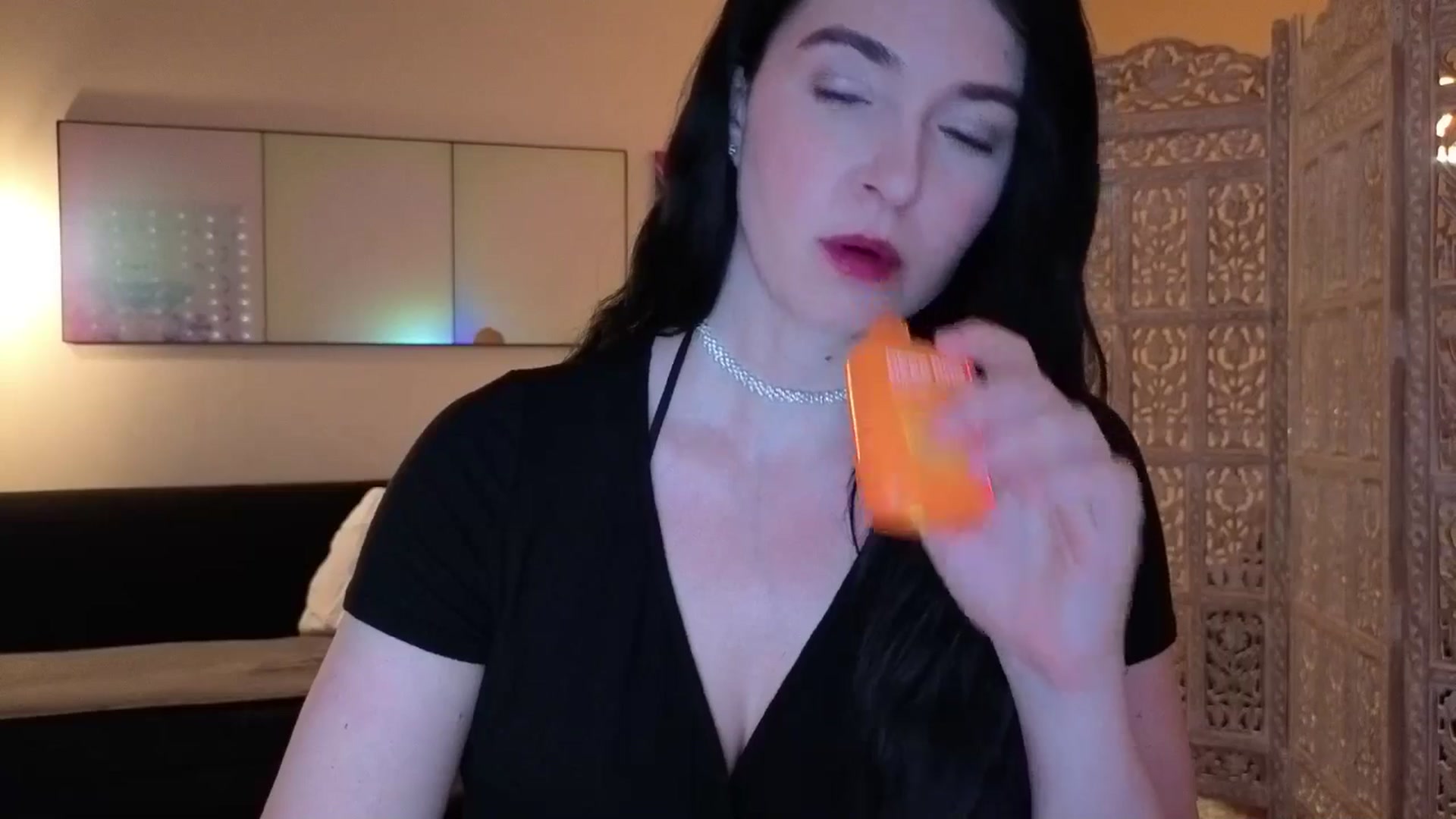 Gallery image thumbnail from goddessjinna's myfreecams stream on, 01/15/2026, 04:46 image 8 of 20