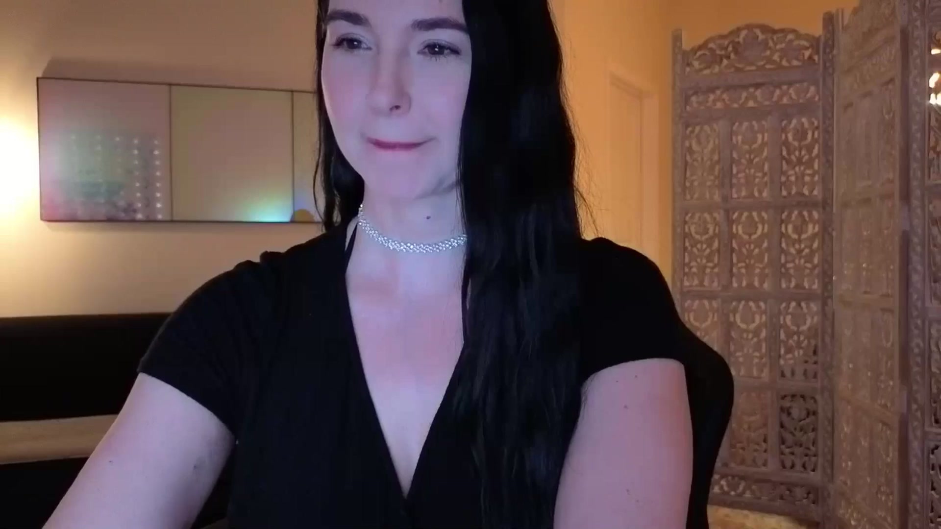 Gallery image thumbnail from goddessjinna's myfreecams stream on, 01/15/2026, 04:46 image 12 of 20