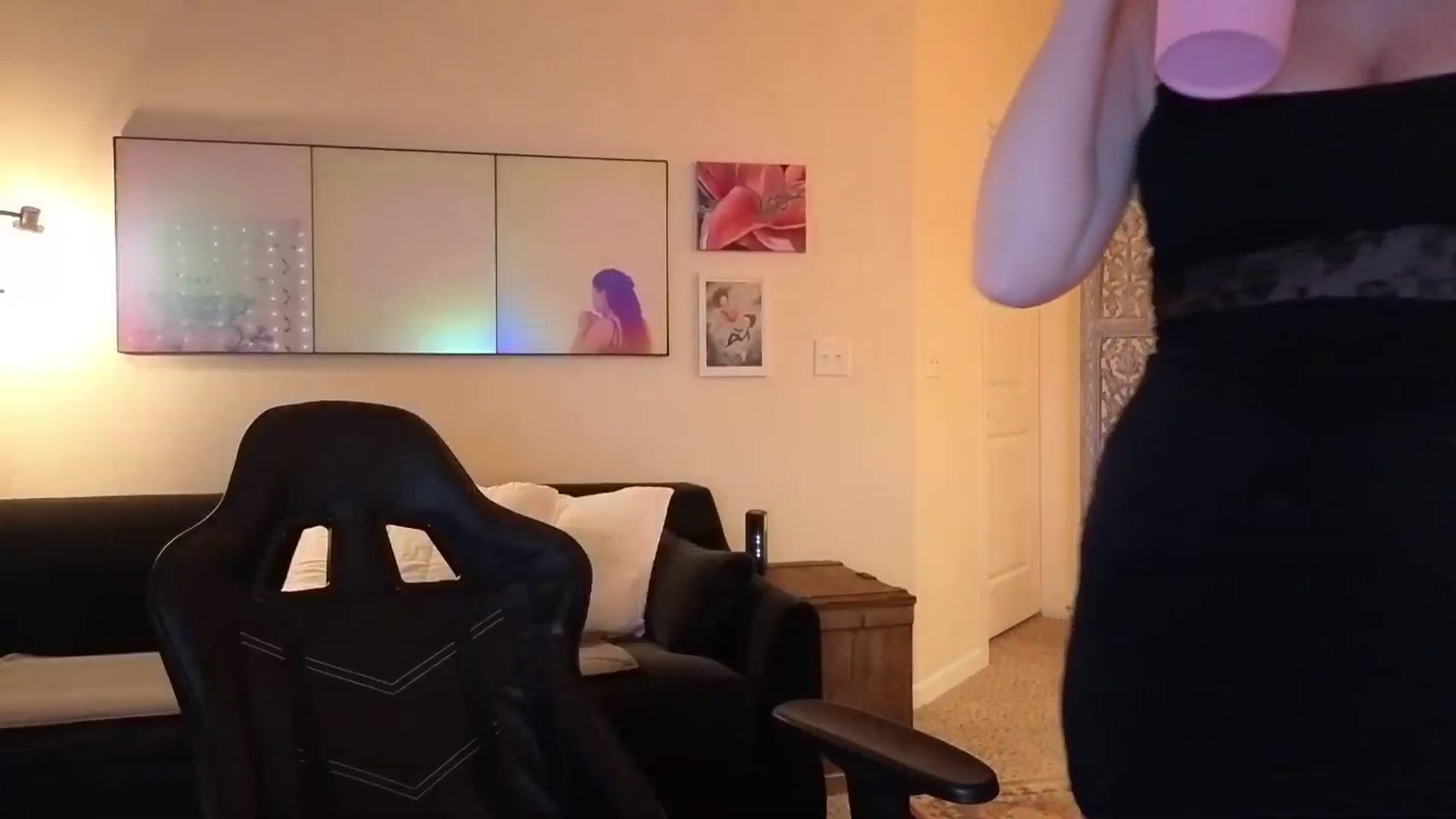Gallery image thumbnail from goddessjinna's myfreecams stream on, 01/17/2026, 05:08 image 16 of 20