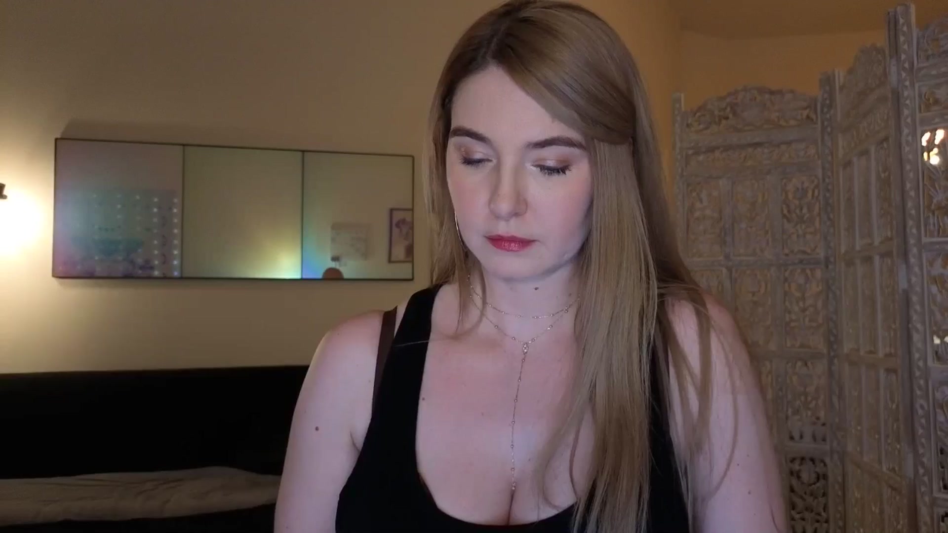 Gallery image thumbnail from goddessjinna's myfreecams stream on, 03/06/2026, 06:34 image 3 of 20