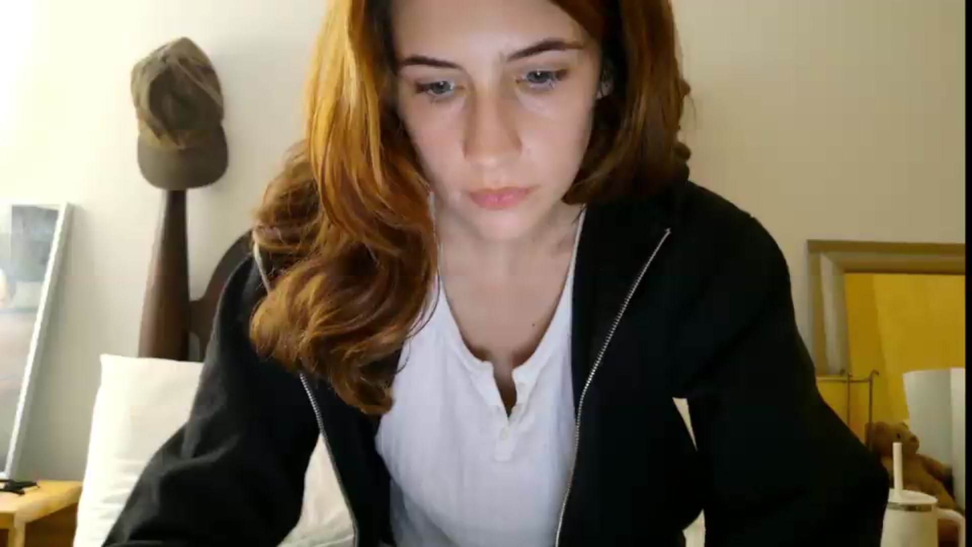 Gallery image thumbnail from goonergirl's myfreecams stream on, 08/27/2026, 05:34 image 7 of 20
