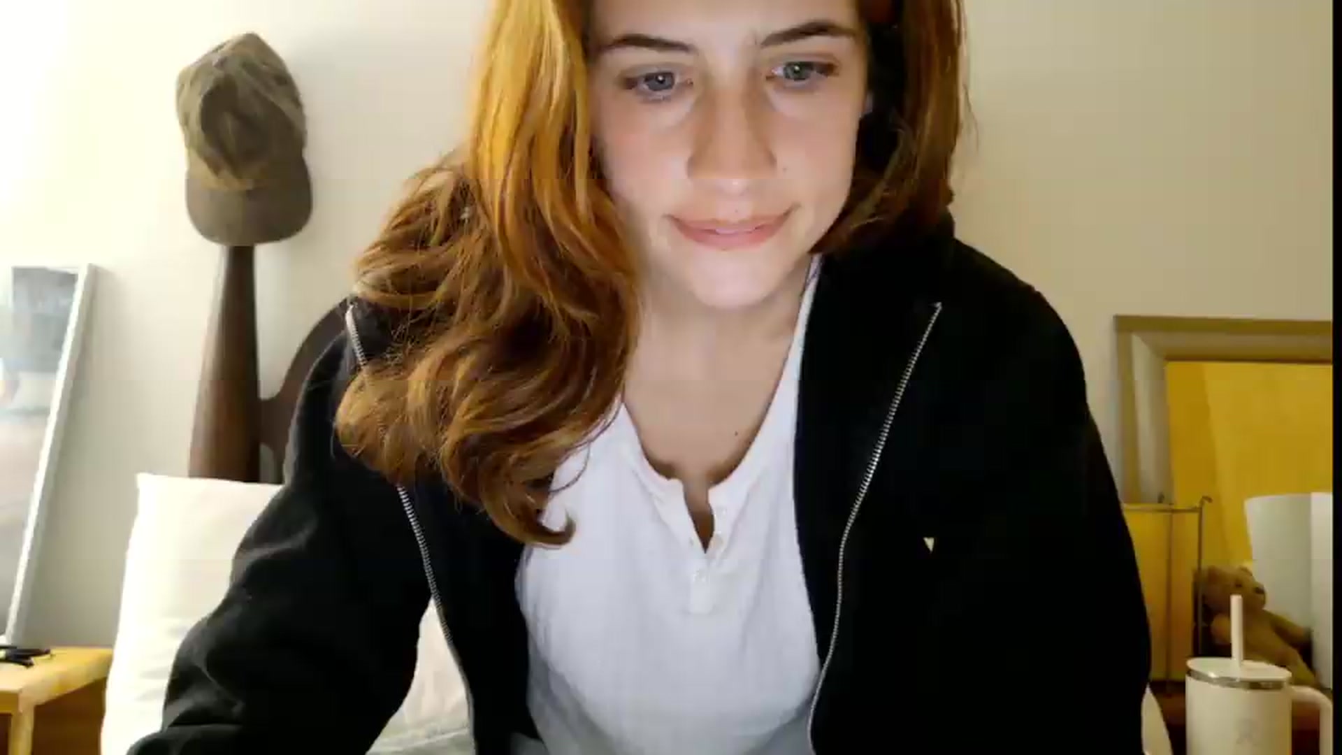 Gallery image thumbnail from goonergirl's myfreecams stream on, 08/27/2026, 05:34 image 6 of 20