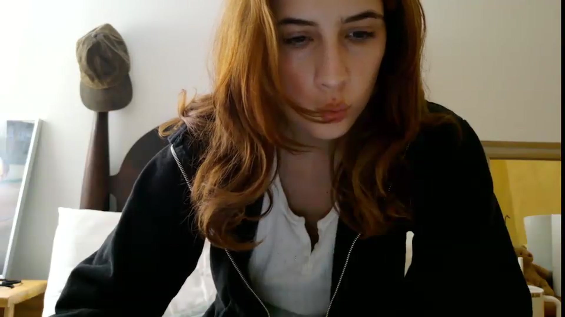 Gallery image thumbnail from goonergirl's myfreecams stream on, 08/27/2026, 05:34 image 15 of 20