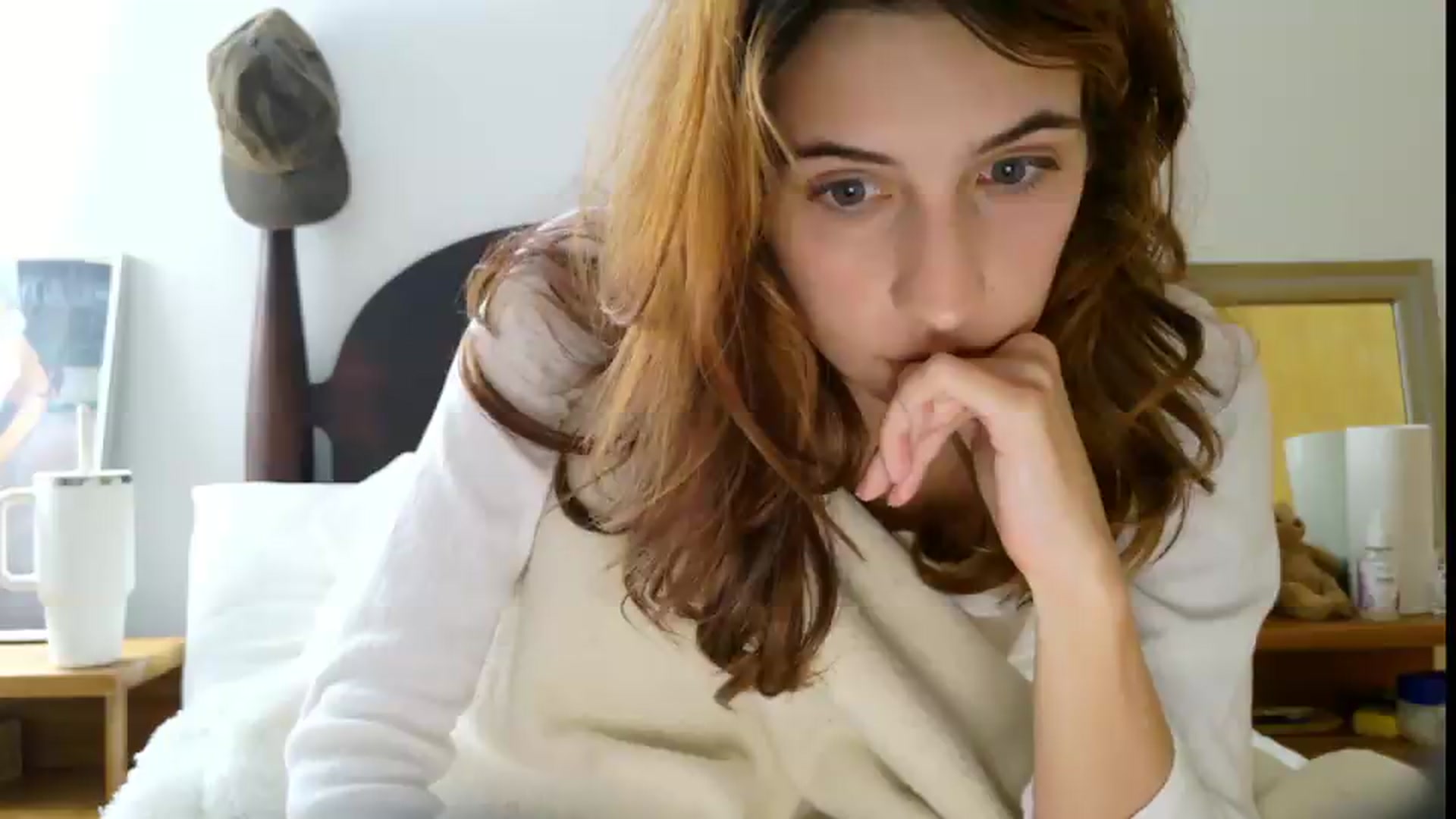 Gallery image thumbnail from goonergirl's myfreecams stream on, 08/28/2026, 04:07 image 15 of 20