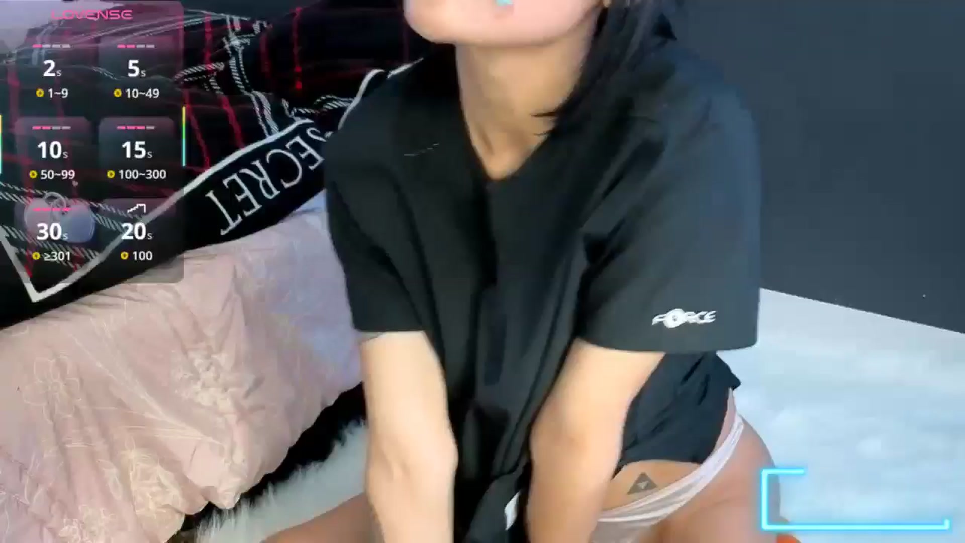 Gallery image thumbnail from gothybat's myfreecams stream on, 01/16/2026, 21:14 image 7 of 20