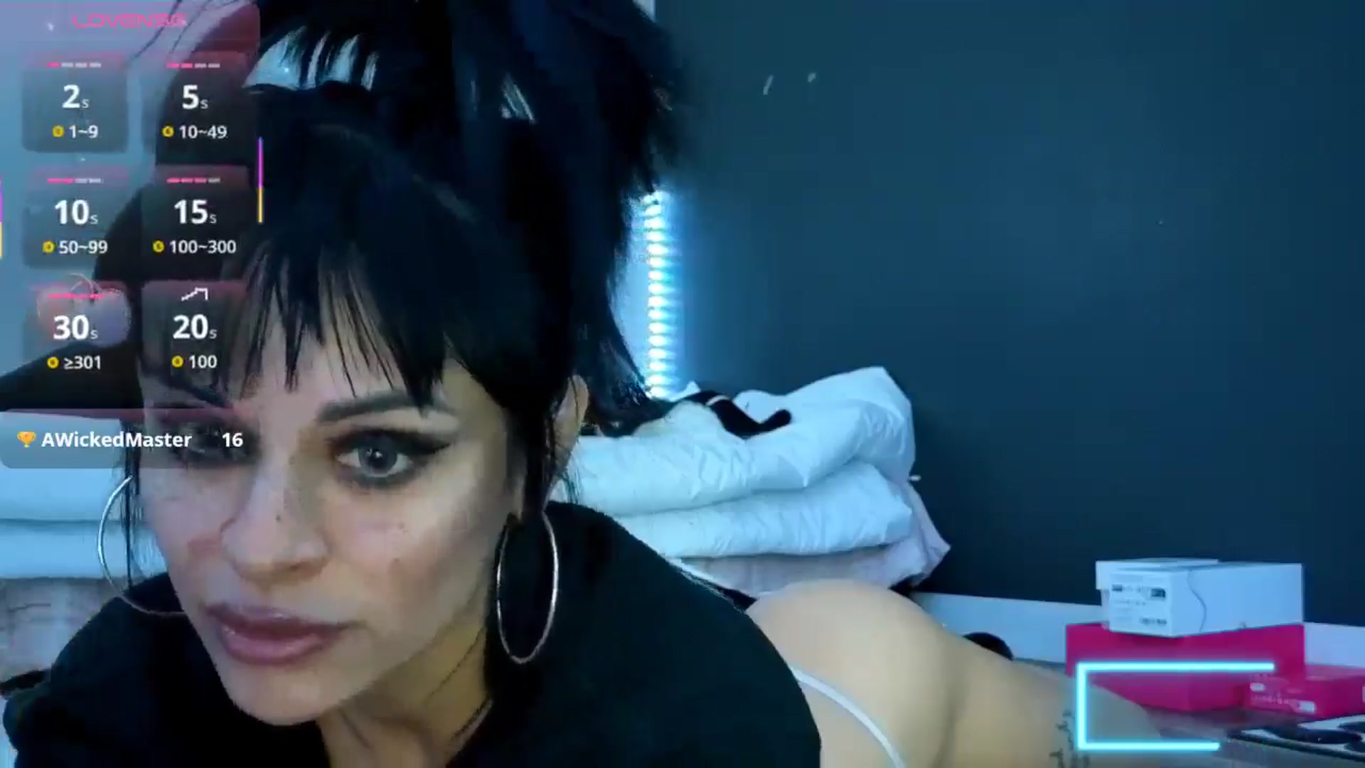 Gallery image thumbnail from gothybat's myfreecams stream on, 01/23/2026, 18:02 image 2 of 20