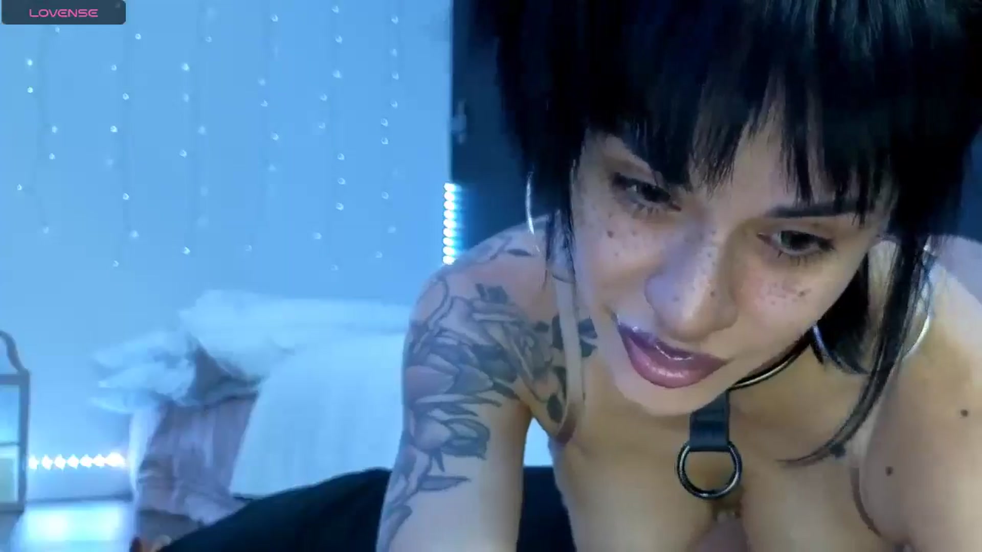 Gallery image thumbnail from gothybat's myfreecams stream on, 01/31/2026, 17:58 image 7 of 20