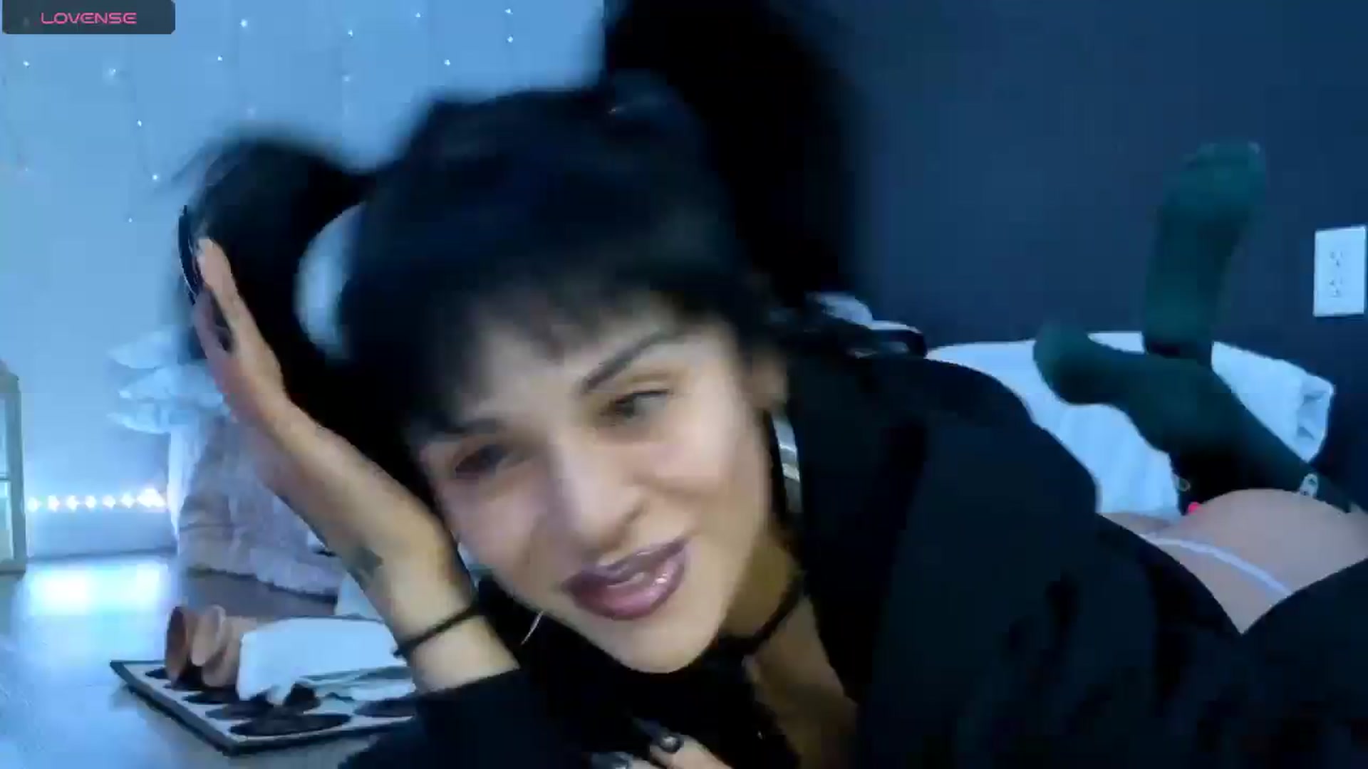 Gallery image thumbnail from gothybat's myfreecams stream on, 01/31/2026, 17:58 image 1 of 20