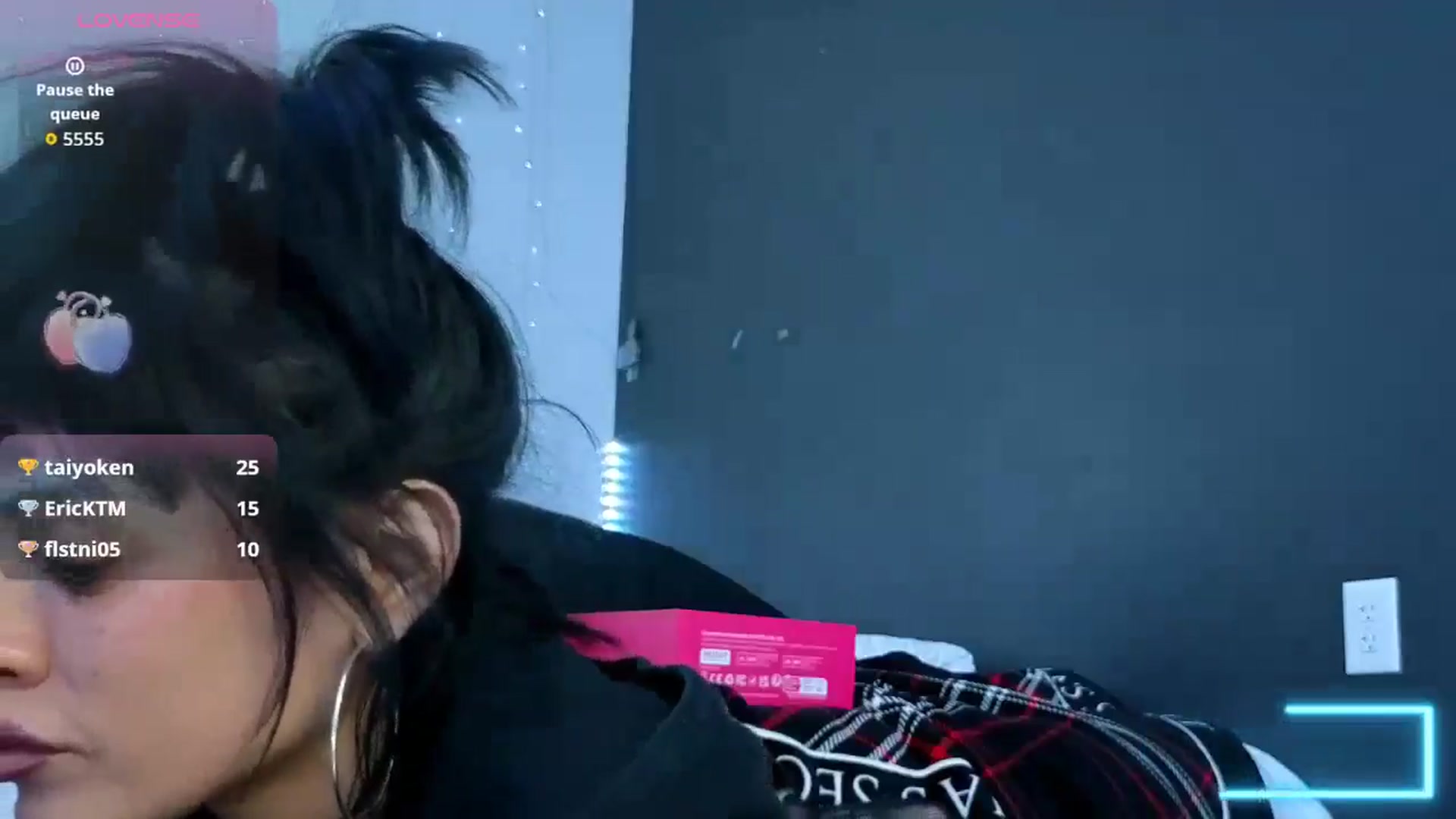 Gallery image thumbnail from gothybat's myfreecams stream on, 02/01/2026, 22:26 image 20 of 20