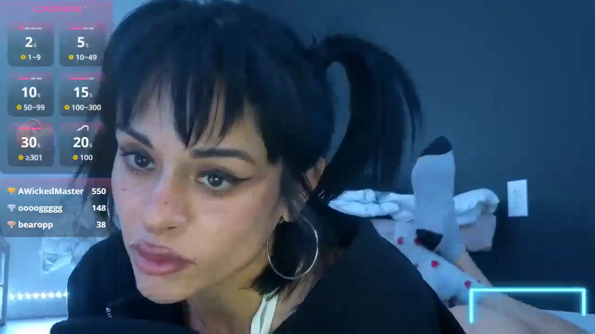 Gallery image thumbnail from gothybat's myfreecams stream on, 02/07/2026, 18:54 image 9 of 20