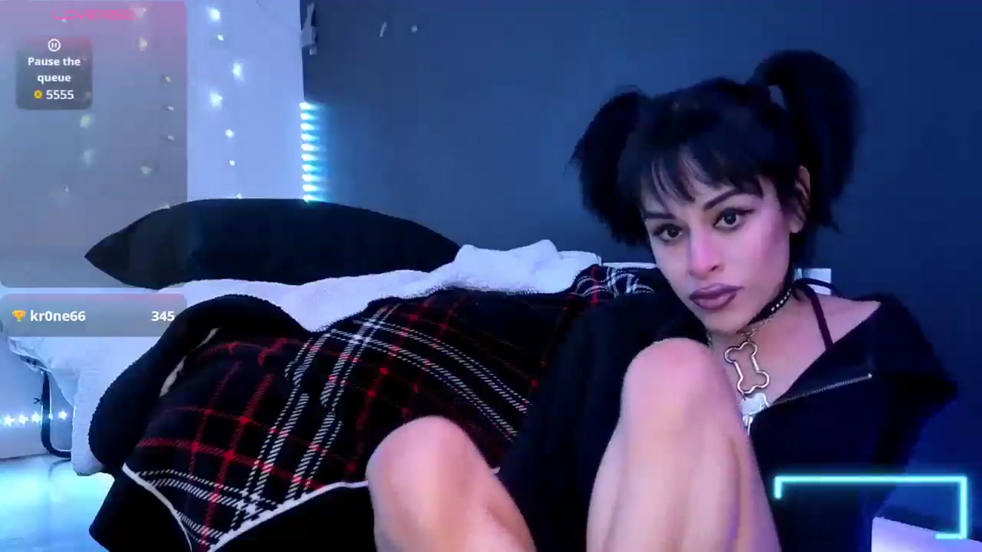 Gallery image thumbnail from gothybat's myfreecams stream on, 02/13/2026, 17:24 image 10 of 20