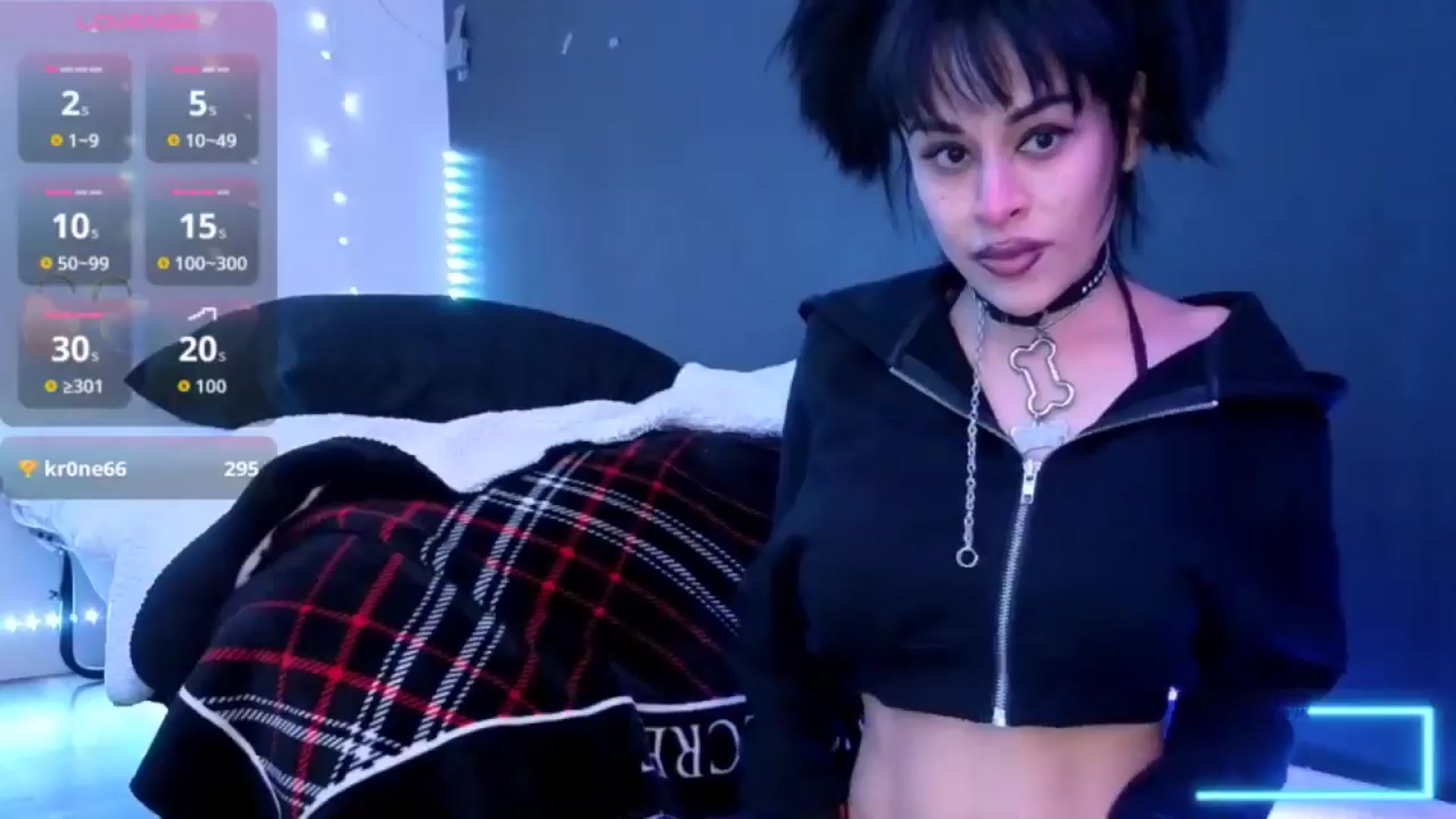 Gallery image thumbnail from gothybat's myfreecams stream on, 02/13/2026, 17:24 image 6 of 20