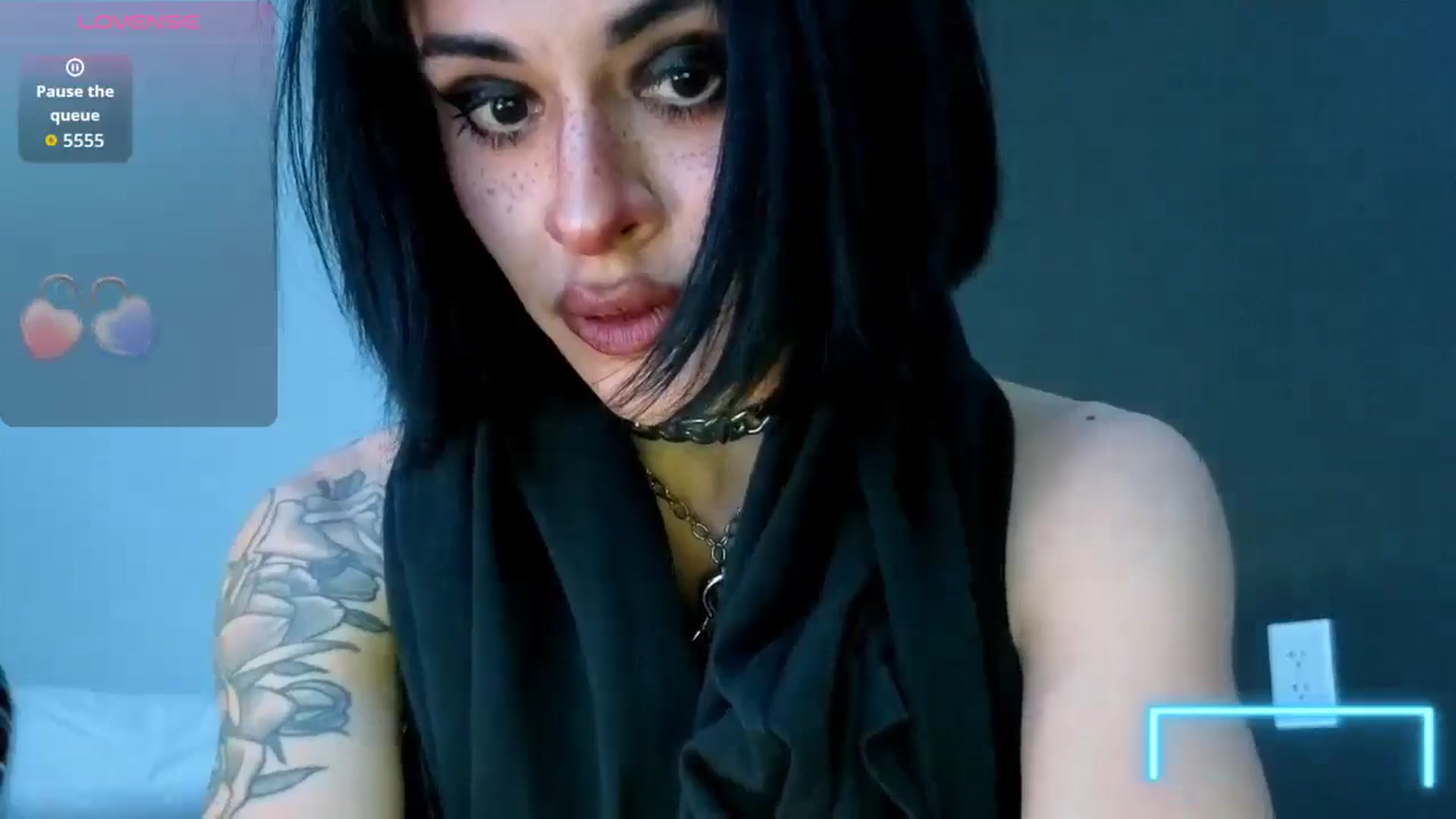 Gallery image thumbnail from gothybat's myfreecams stream on, 03/02/2026, 24:34 image 9 of 20