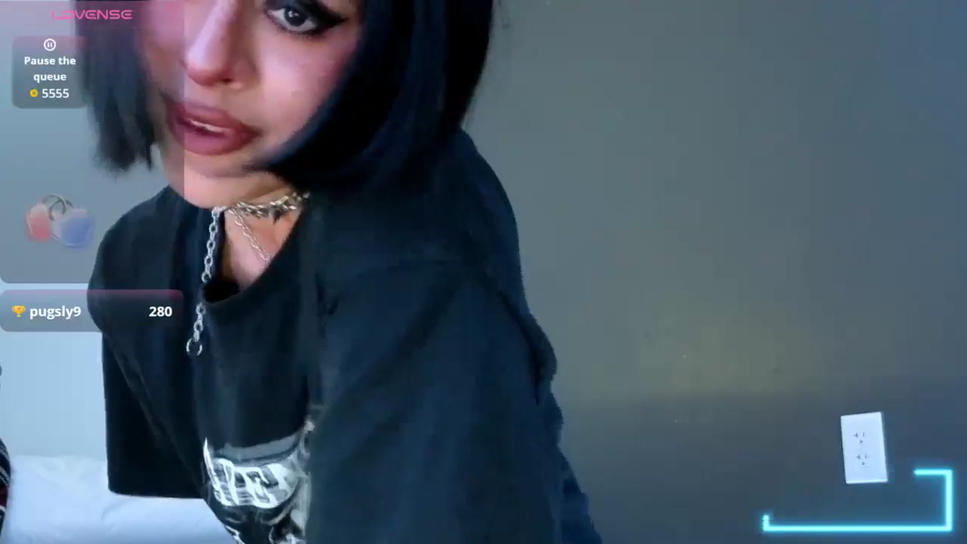 Gallery image thumbnail from gothybat's myfreecams stream on, 03/02/2026, 24:34 image 2 of 20