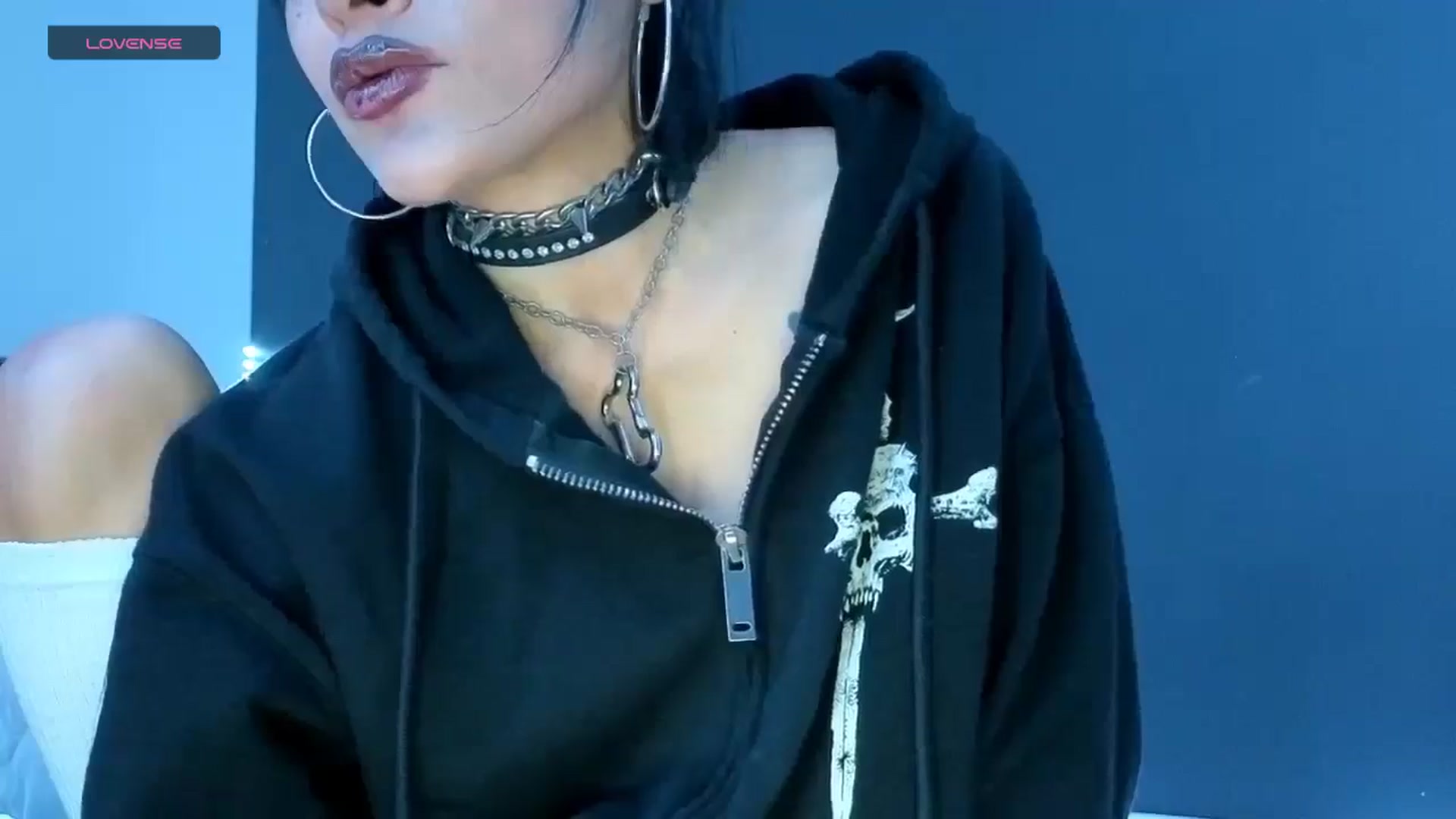 Gallery image thumbnail from gothybat's myfreecams stream on, 03/10/2026, 02:30 image 7 of 20